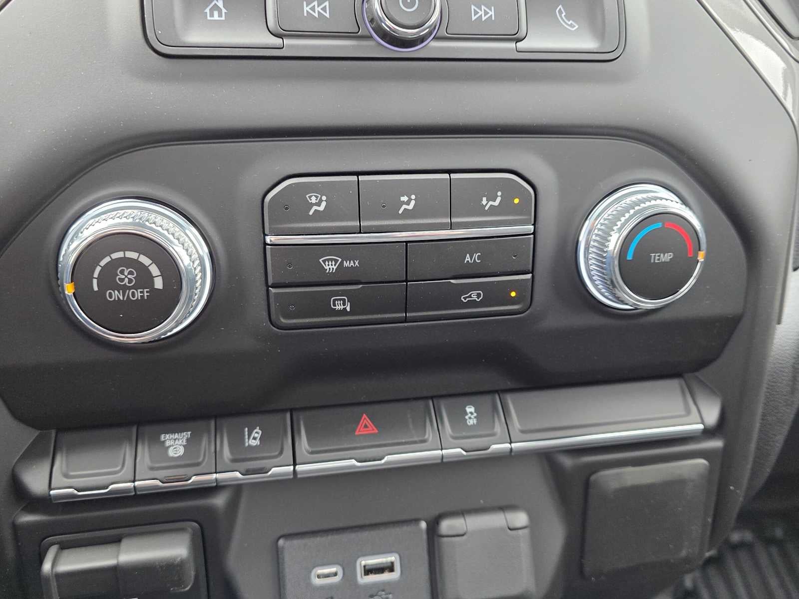 2026 GMC Sierra 3500HD Pro