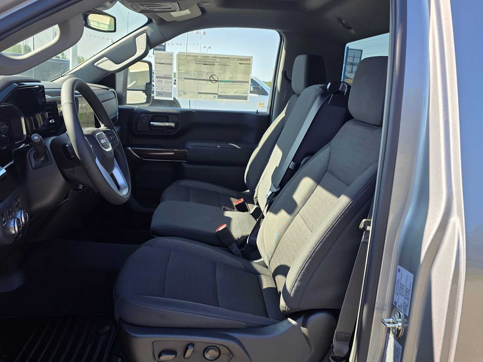 2026 GMC Sierra 3500HD SLE