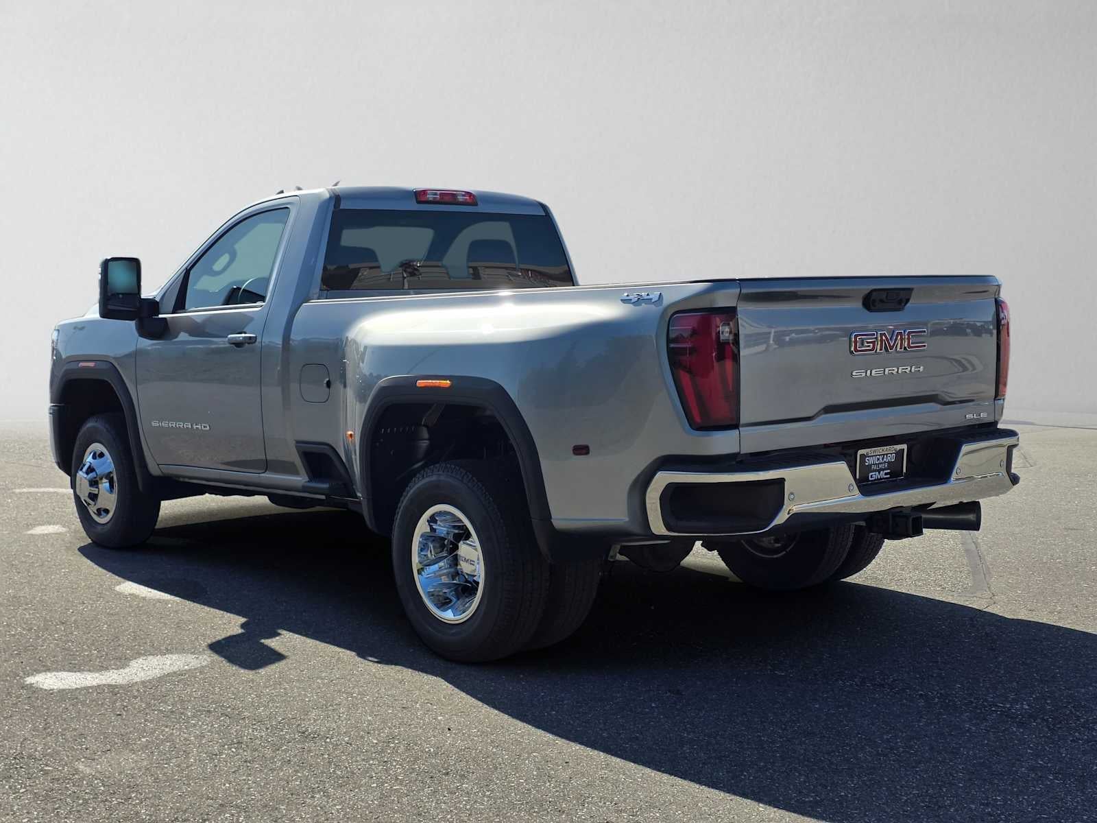 2026 GMC Sierra 3500HD SLE