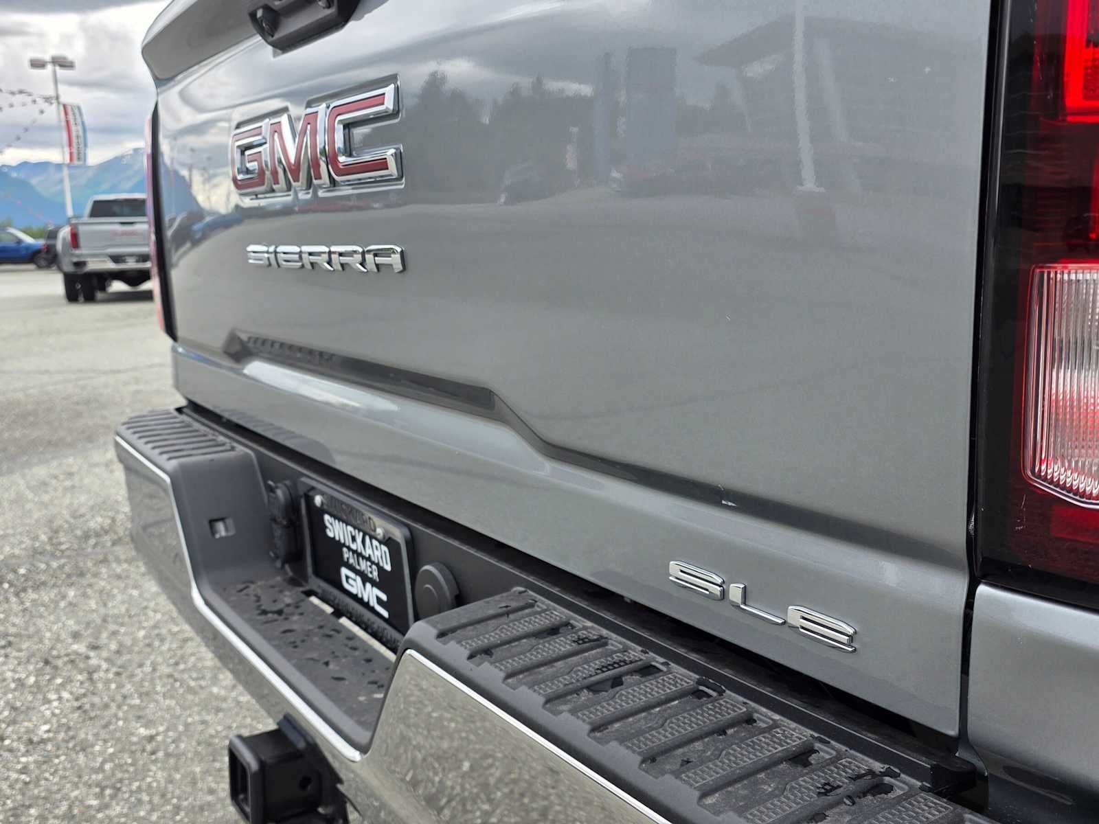 2026 GMC Sierra 3500HD SLE