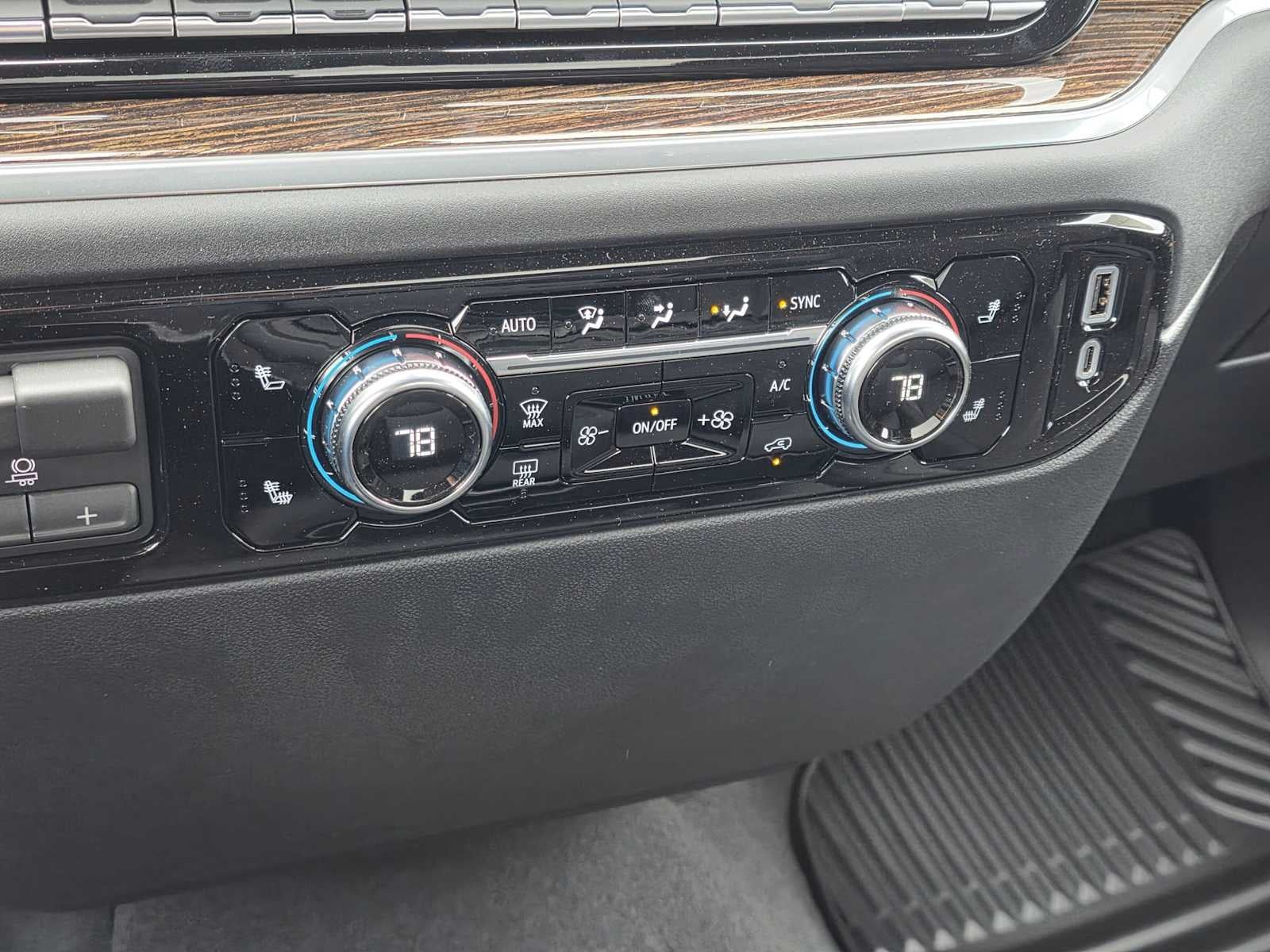 2026 GMC Sierra 3500HD SLE