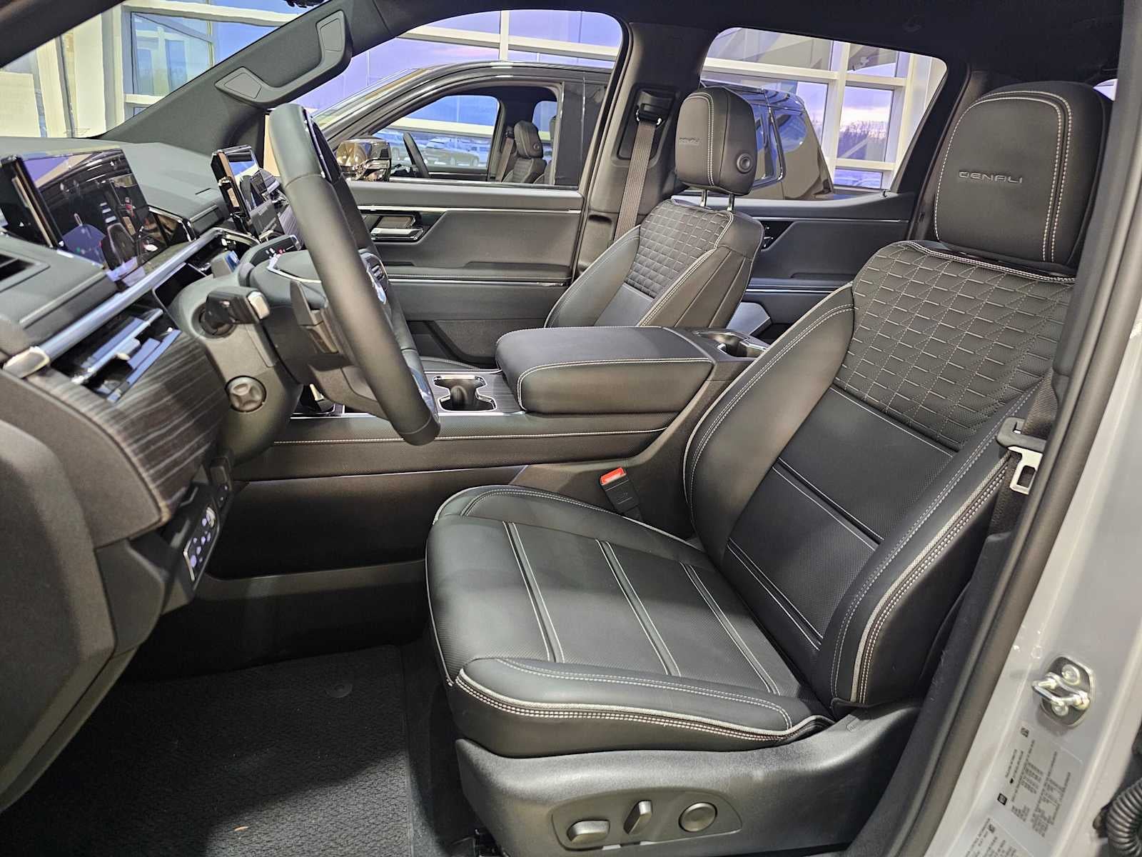 2024 GMC Sierra EV Denali Edition 1