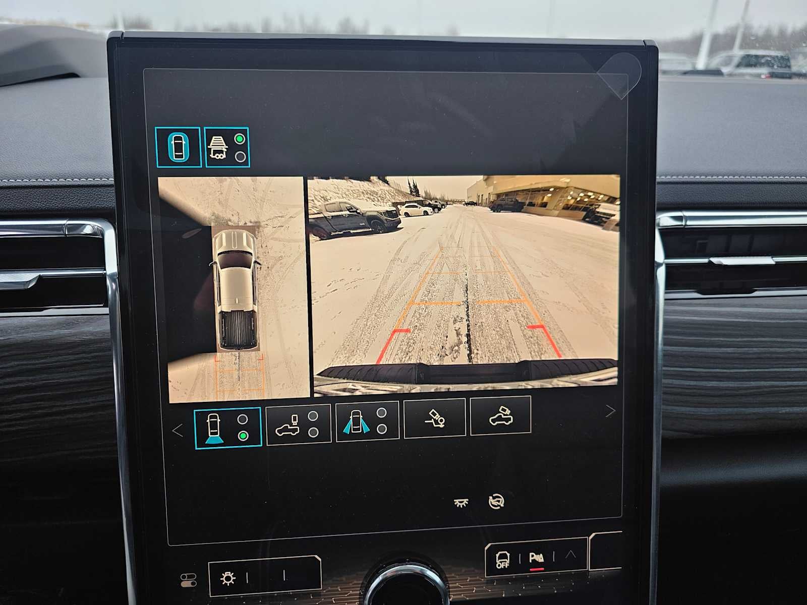 2024 GMC Sierra EV Denali Edition 1