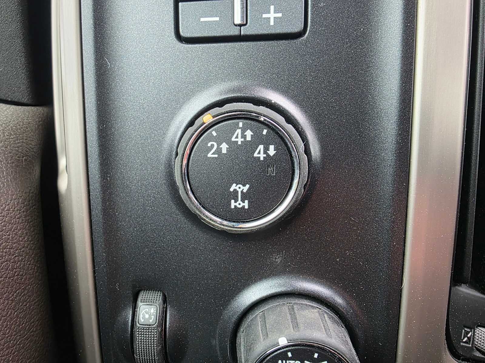 2015 GMC Sierra 3500HD Denali