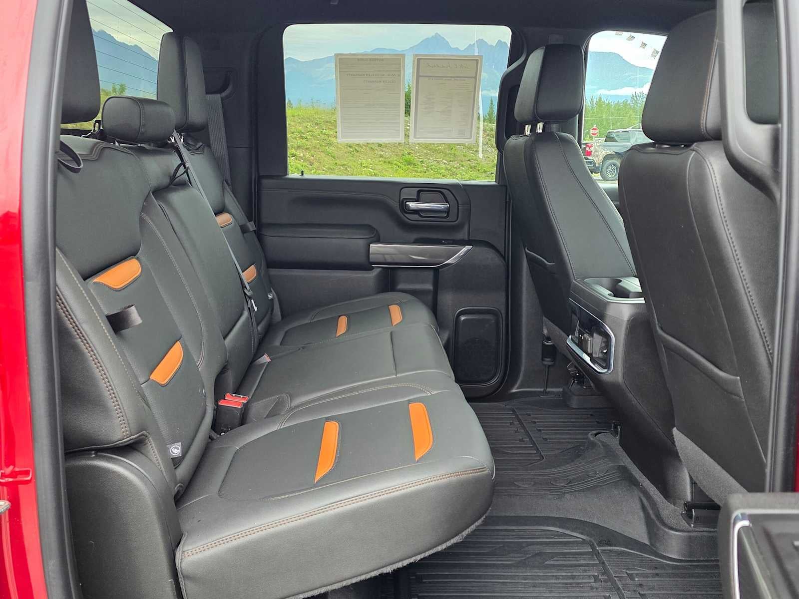 2022 GMC Sierra 2500HD AT4
