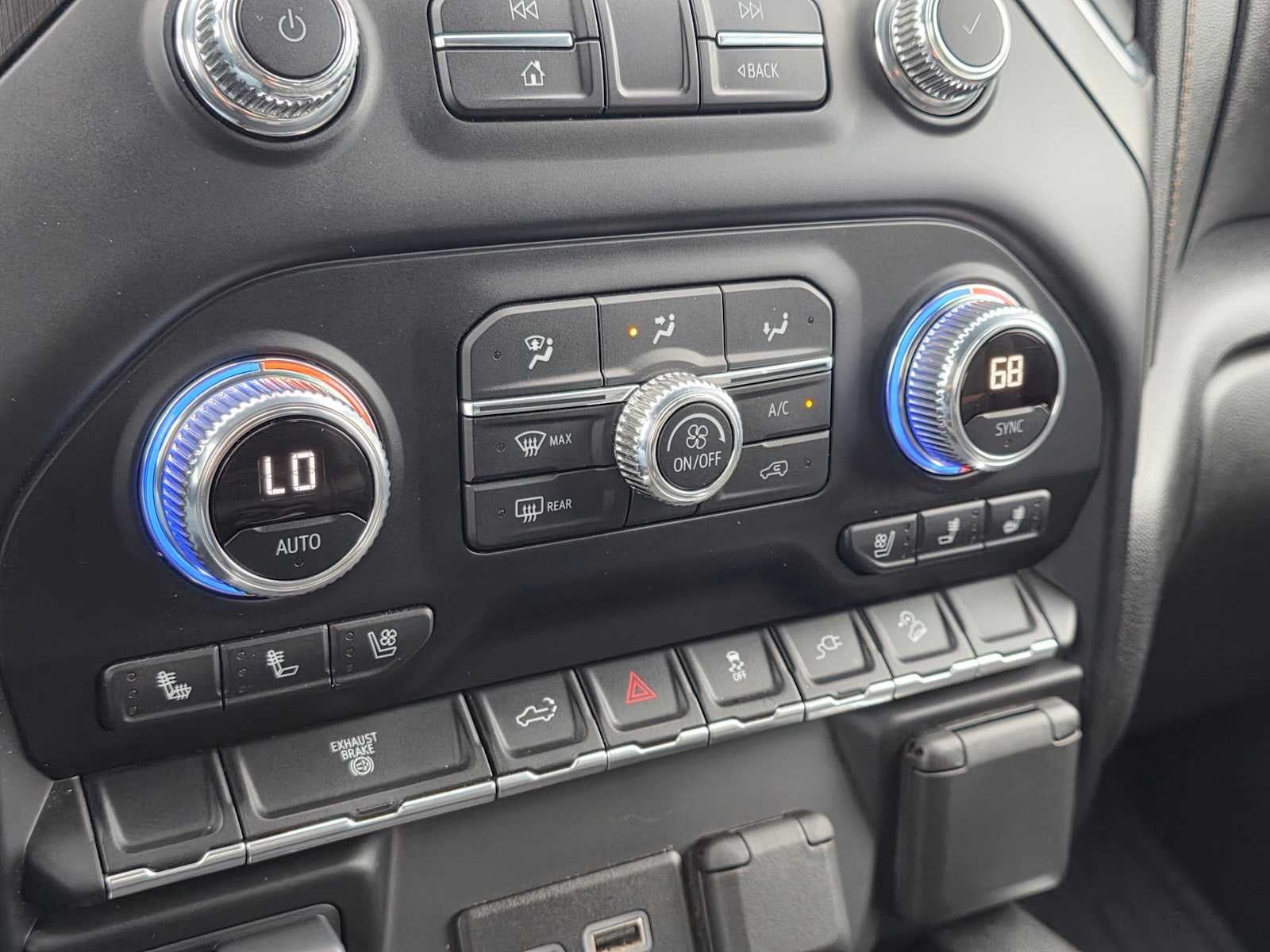 2022 GMC Sierra 2500HD AT4