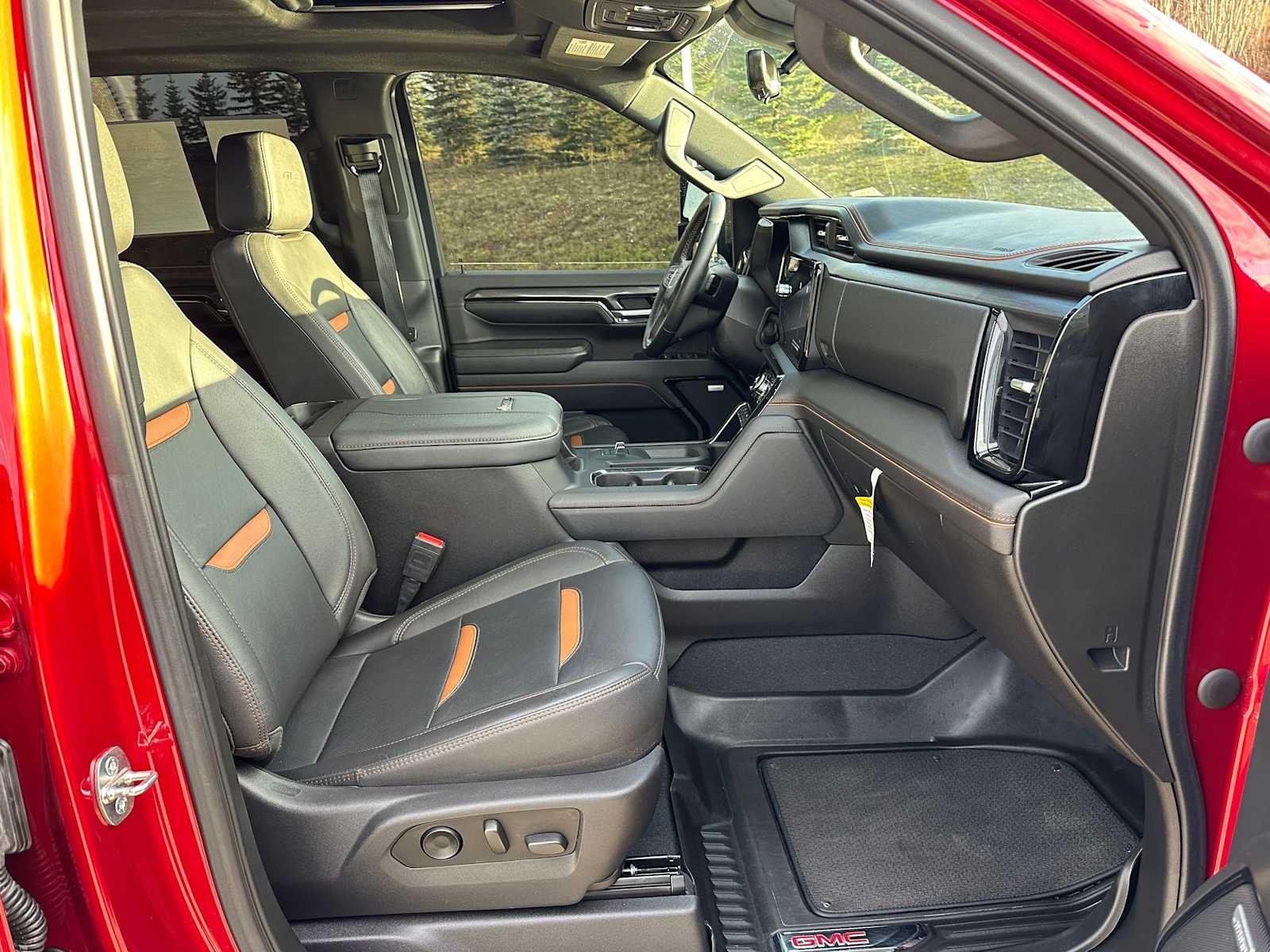 2024 GMC Sierra 2500HD AT4