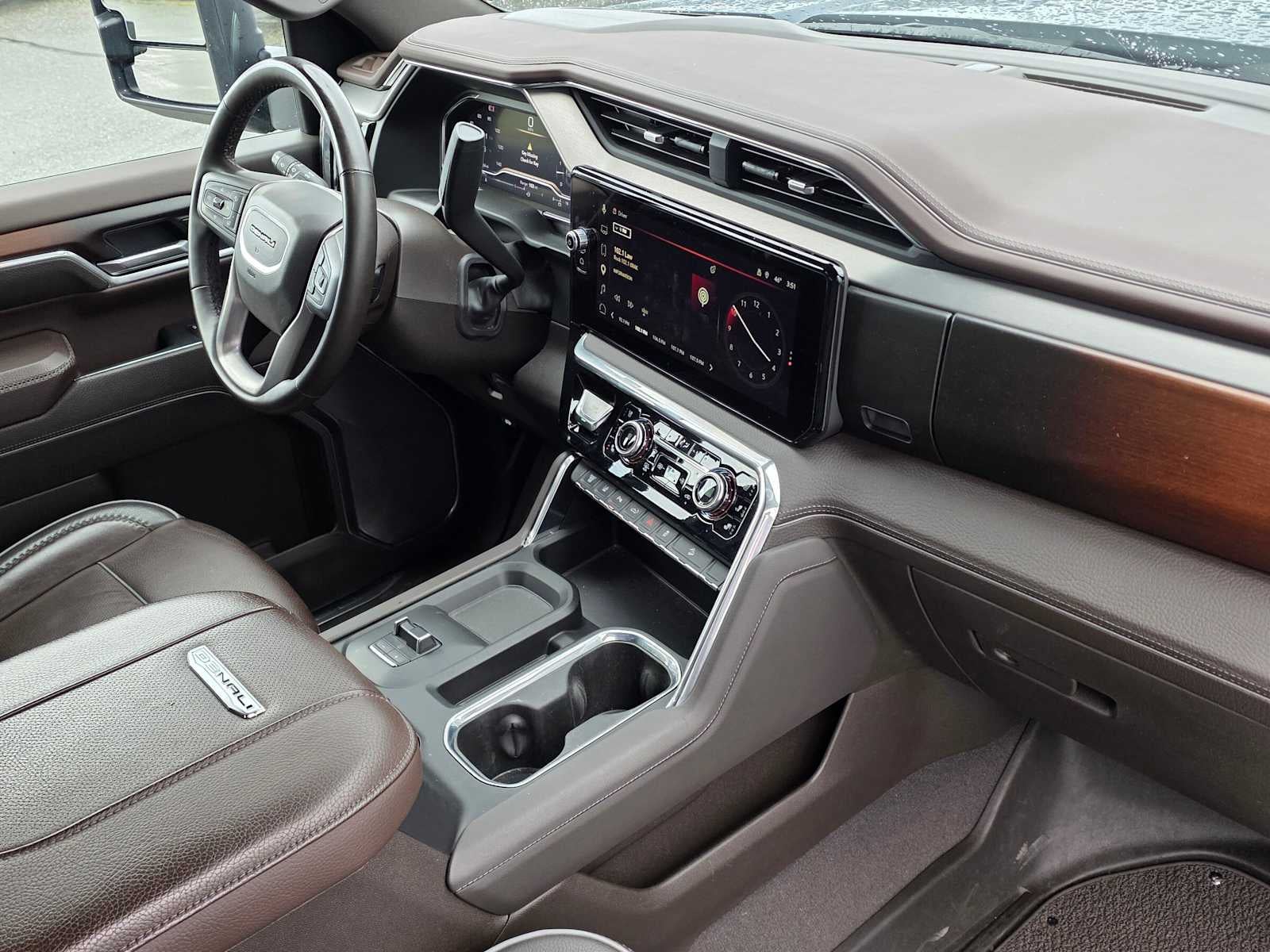 2024 GMC Sierra 2500HD Denali
