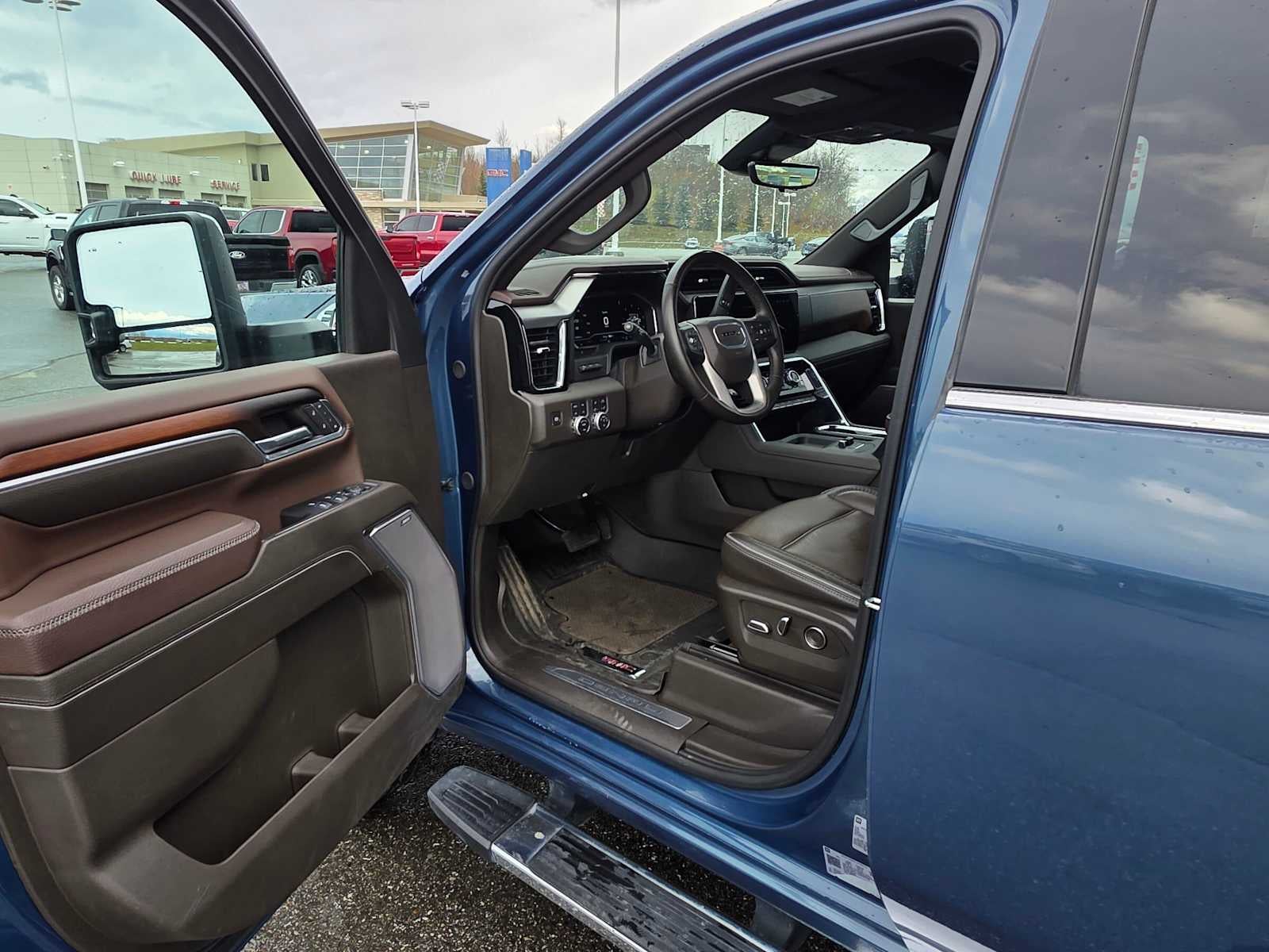 2024 GMC Sierra 2500HD Denali