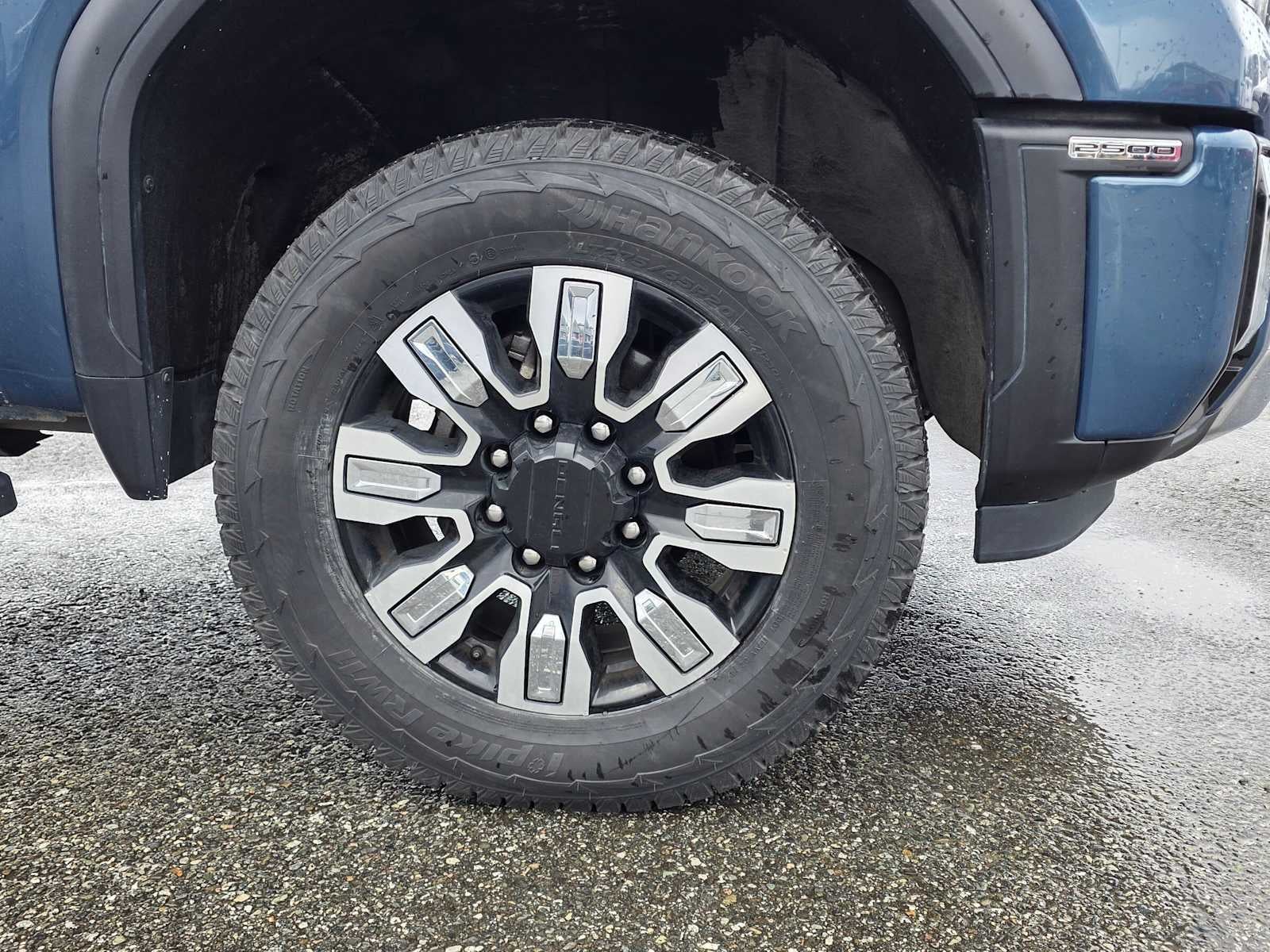 2024 GMC Sierra 2500HD Denali