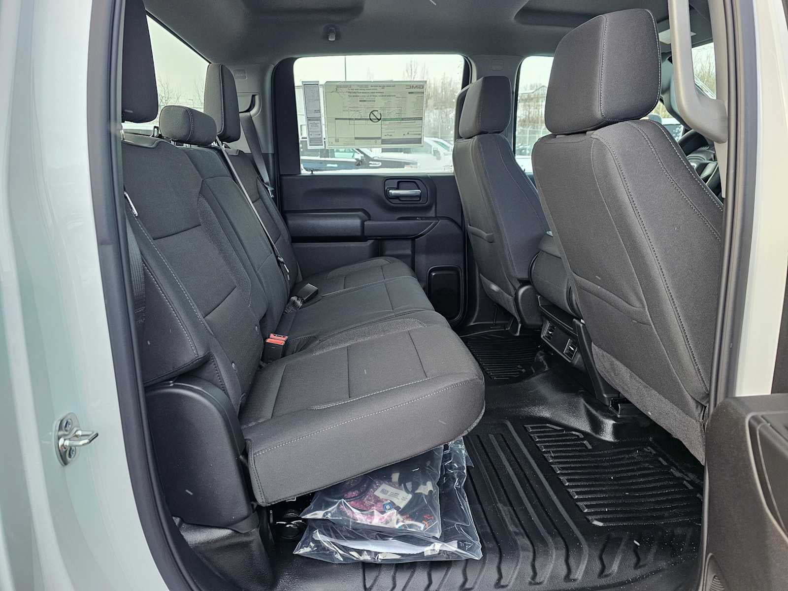 2025 GMC Sierra 2500HD Pro