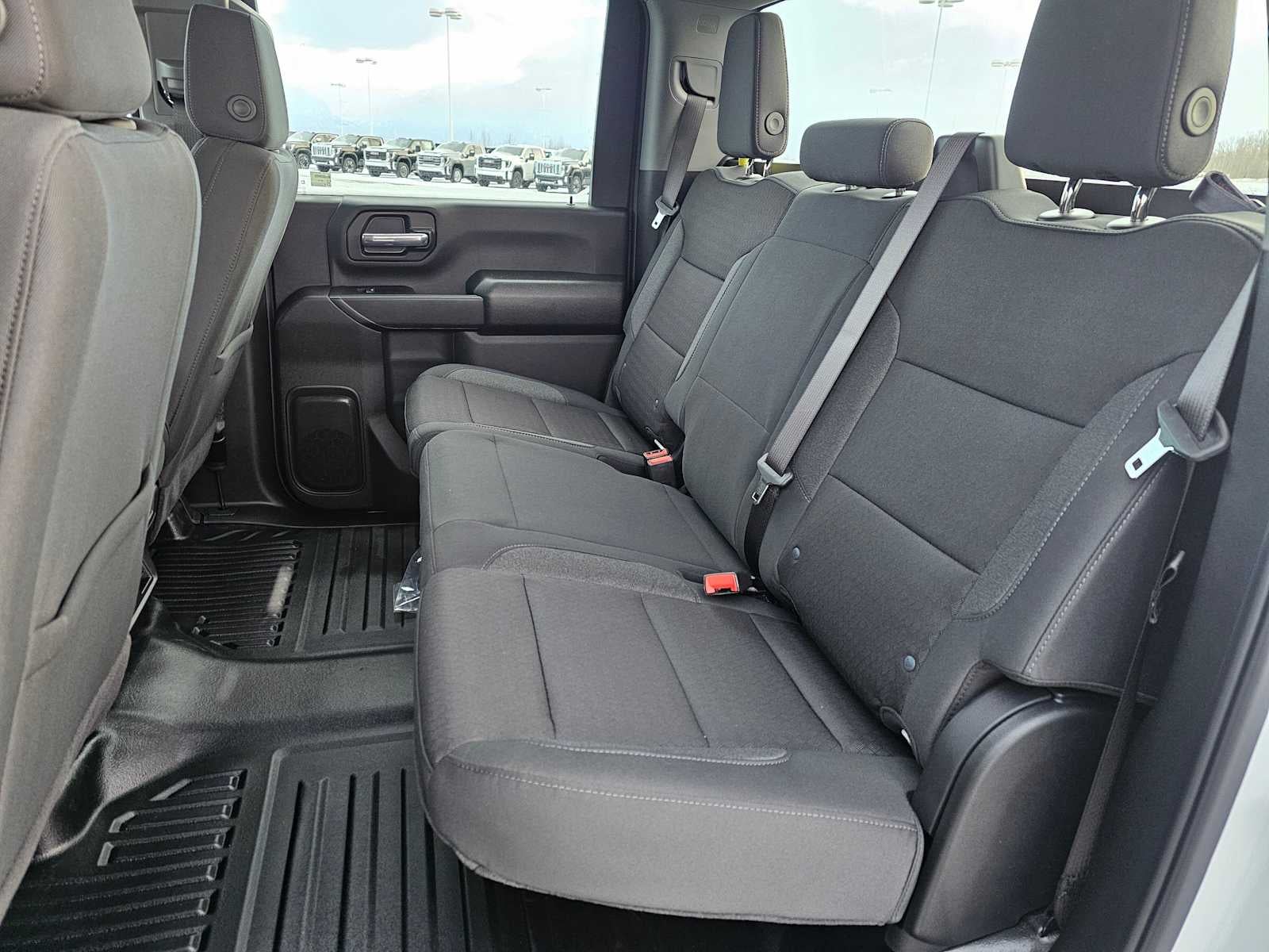 2025 GMC Sierra 2500HD Pro