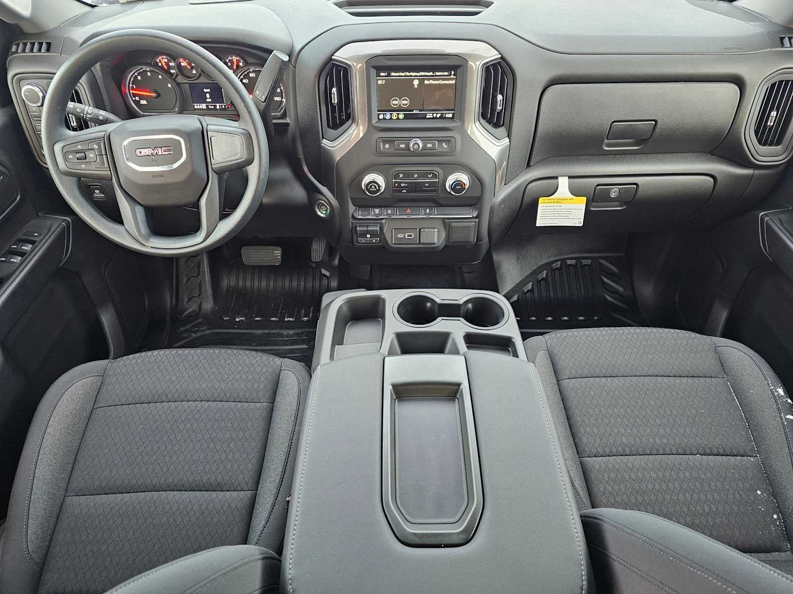 2025 GMC Sierra 2500HD Pro