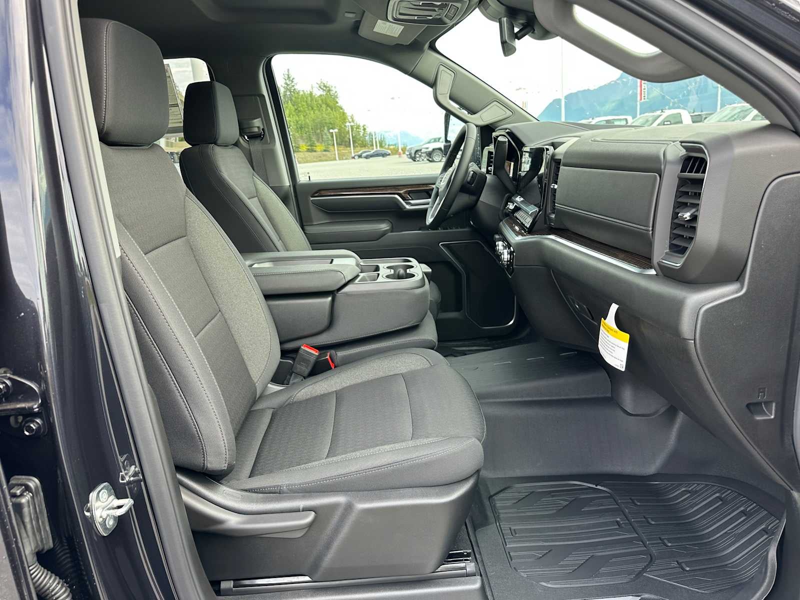 2025 GMC Sierra 2500HD SLE