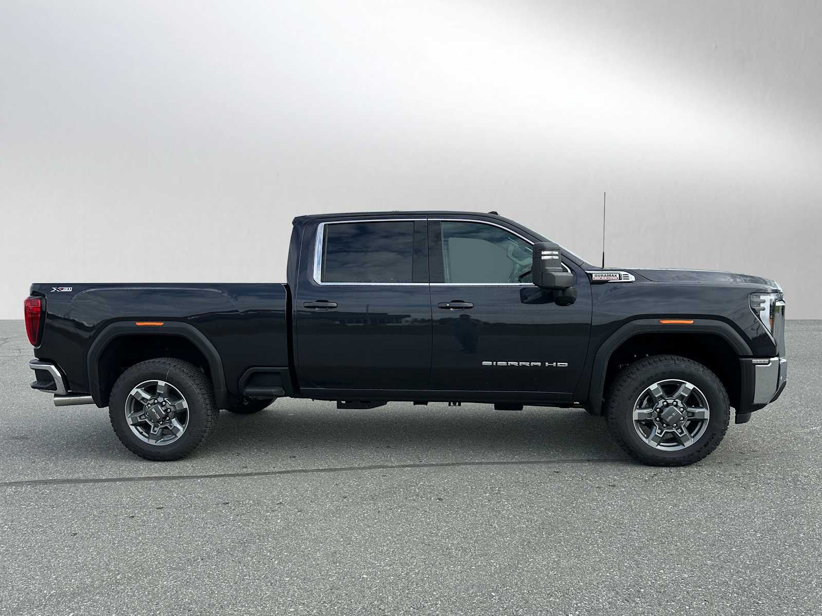 2025 GMC Sierra 2500HD SLE