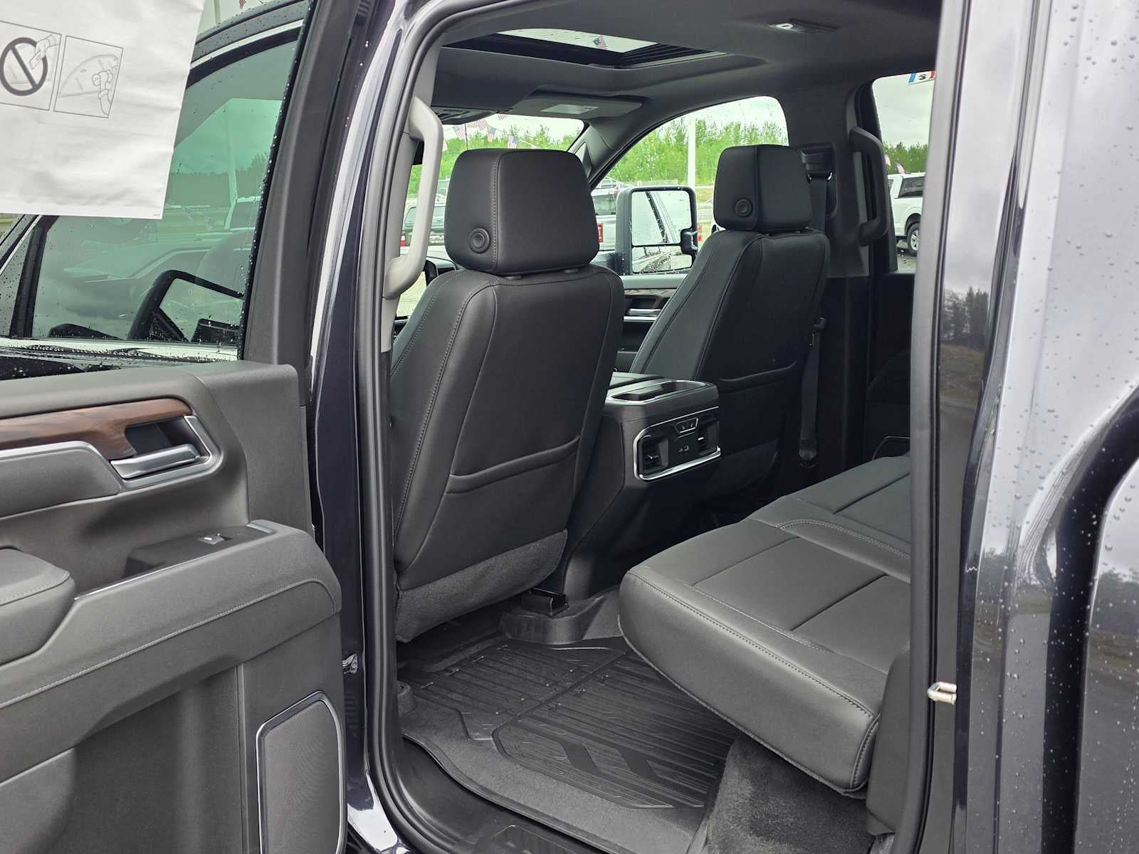 2026 GMC Sierra 2500HD SLT