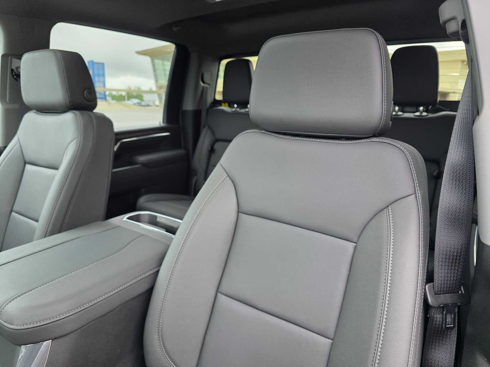 2026 GMC Sierra 2500HD SLT