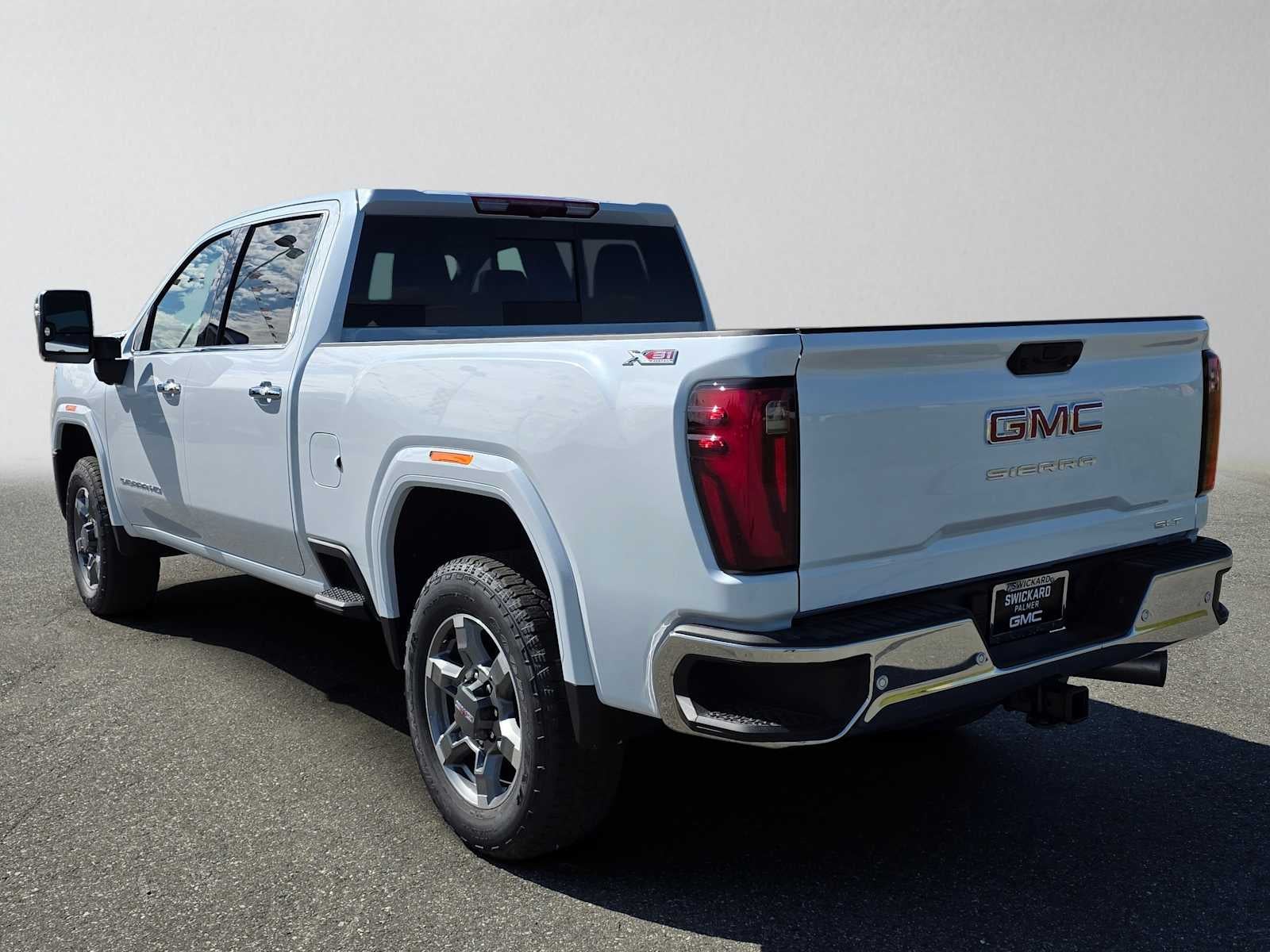 2026 GMC Sierra 2500HD SLT