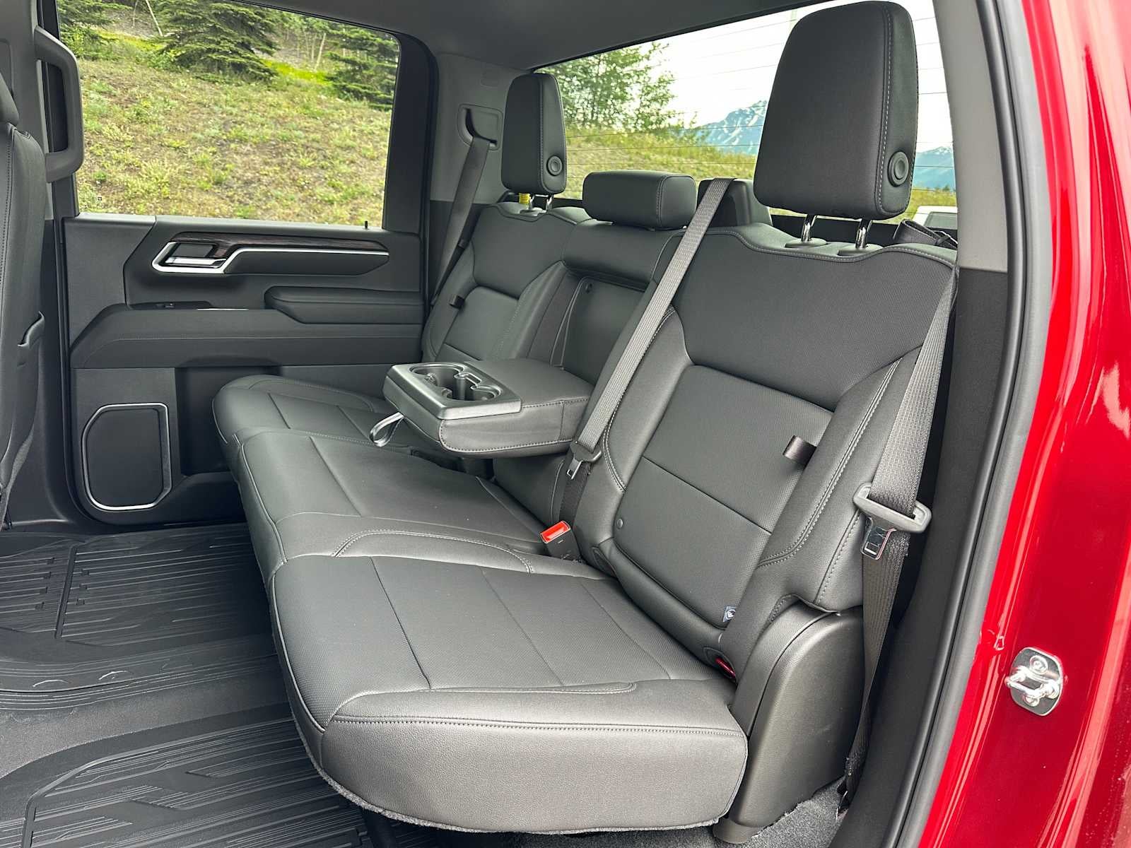 2025 GMC Sierra 2500HD SLT