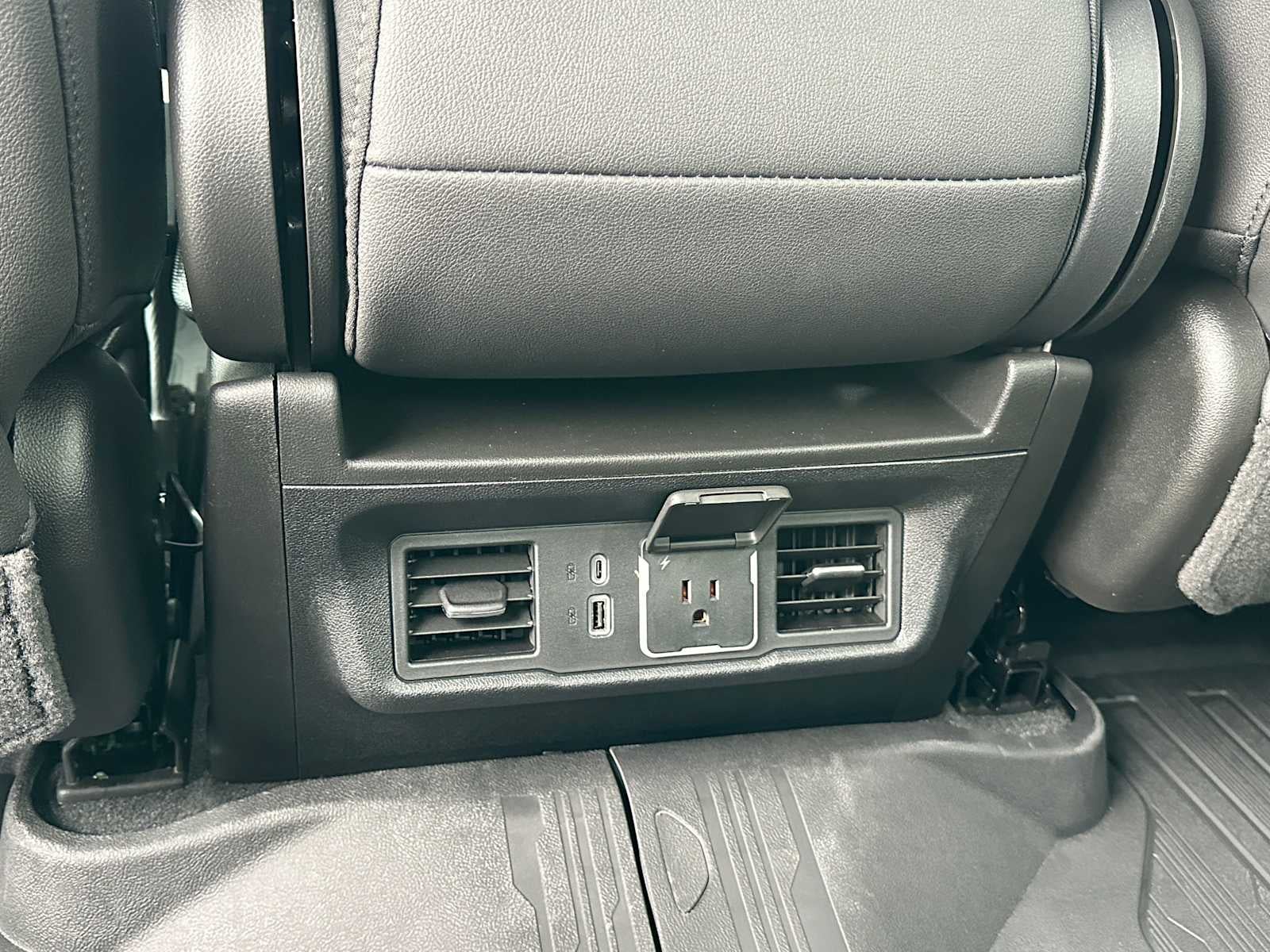 2025 GMC Sierra 2500HD SLT