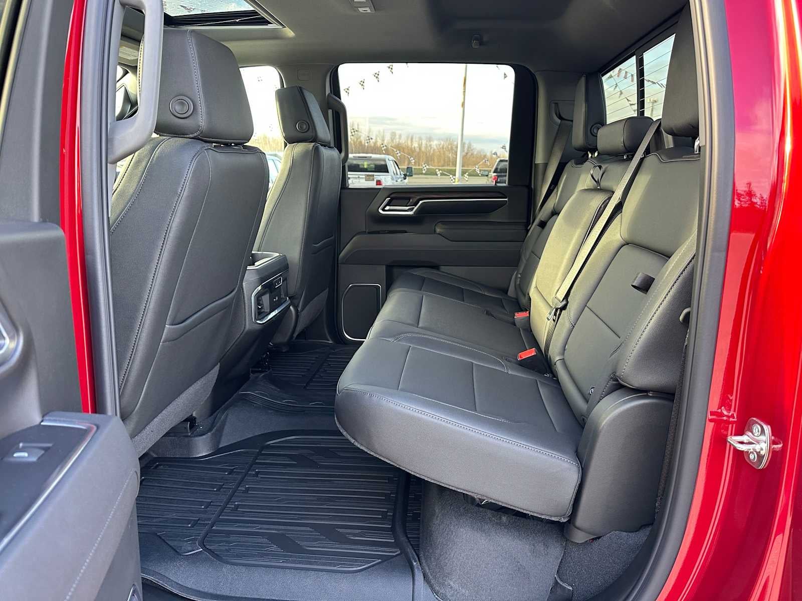 2026 GMC Sierra 2500HD SLT