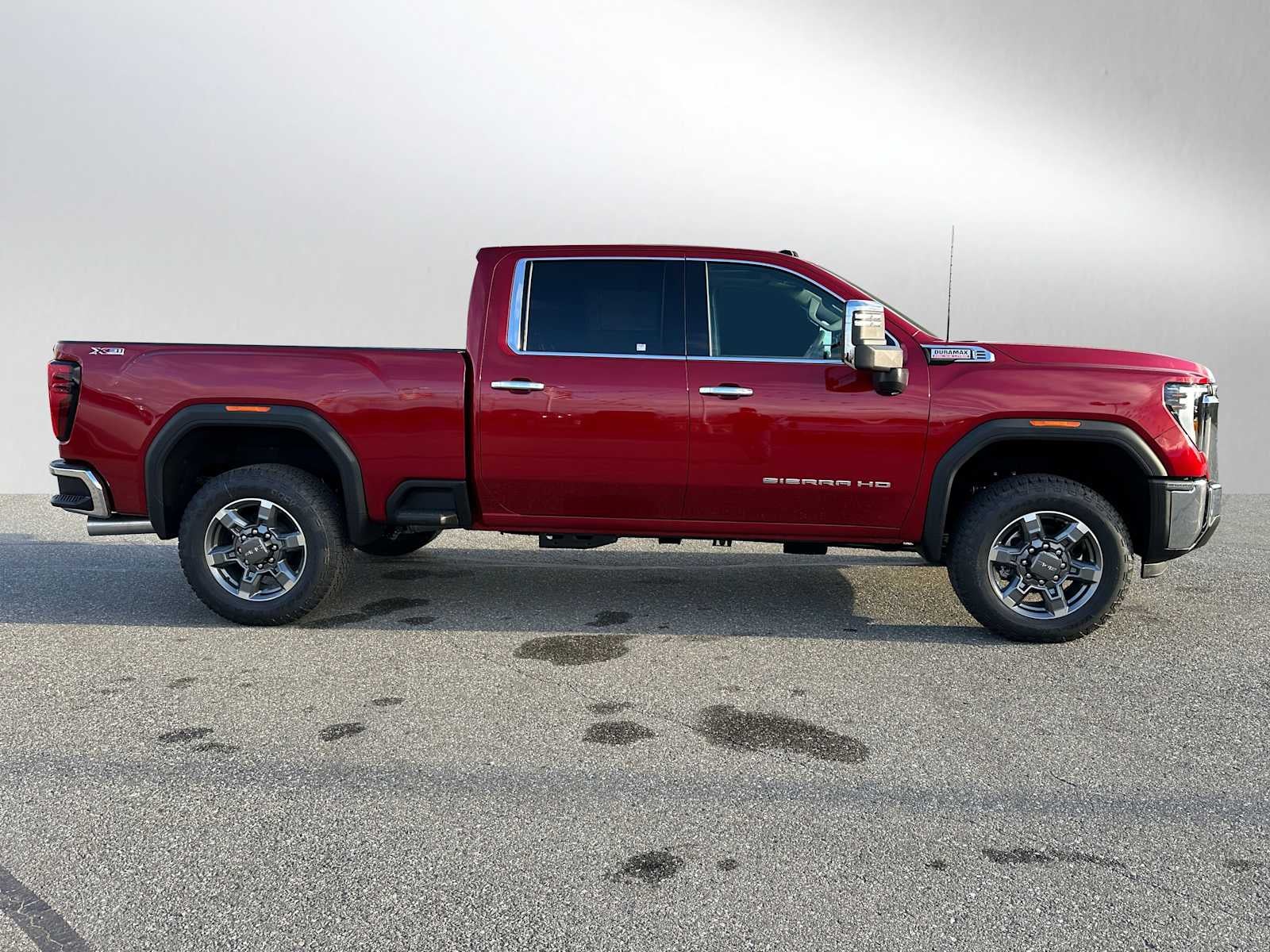 2026 GMC Sierra 2500HD SLT