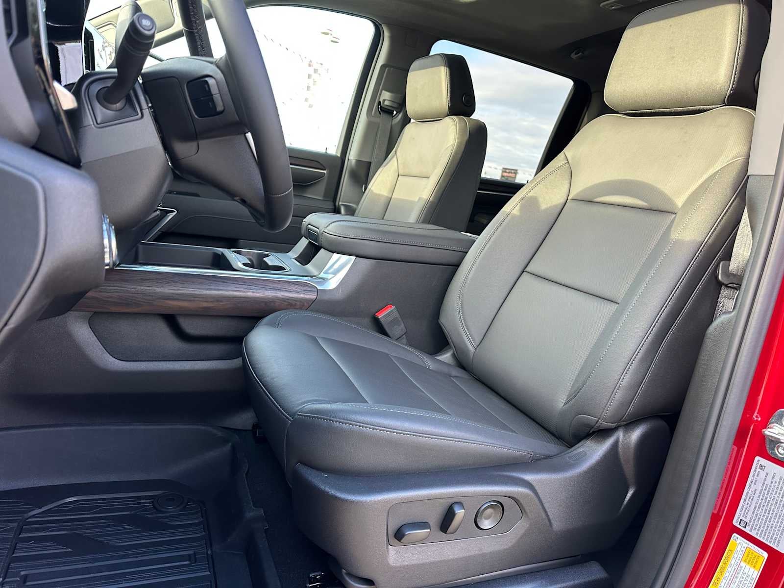 2026 GMC Sierra 2500HD SLT