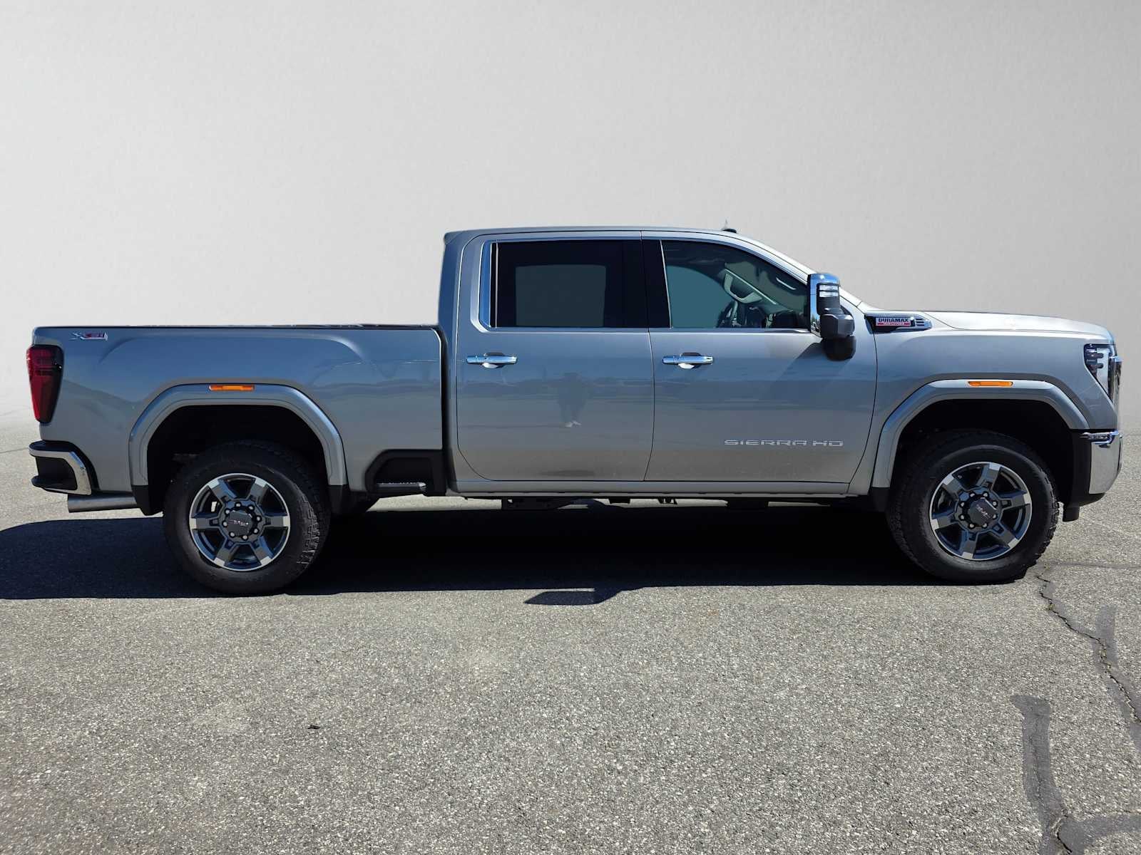 2026 GMC Sierra 2500HD SLT