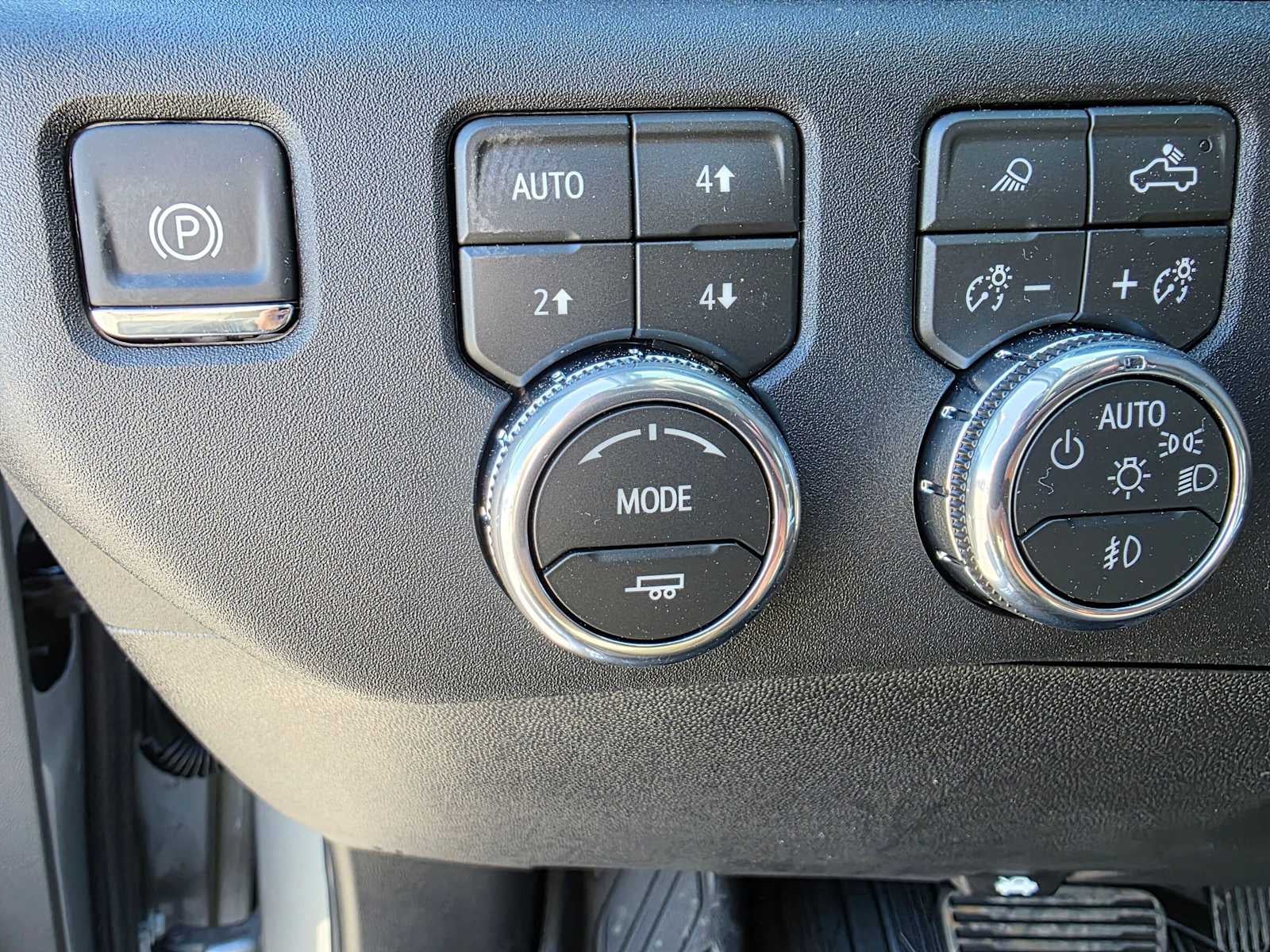 2026 GMC Sierra 2500HD SLT