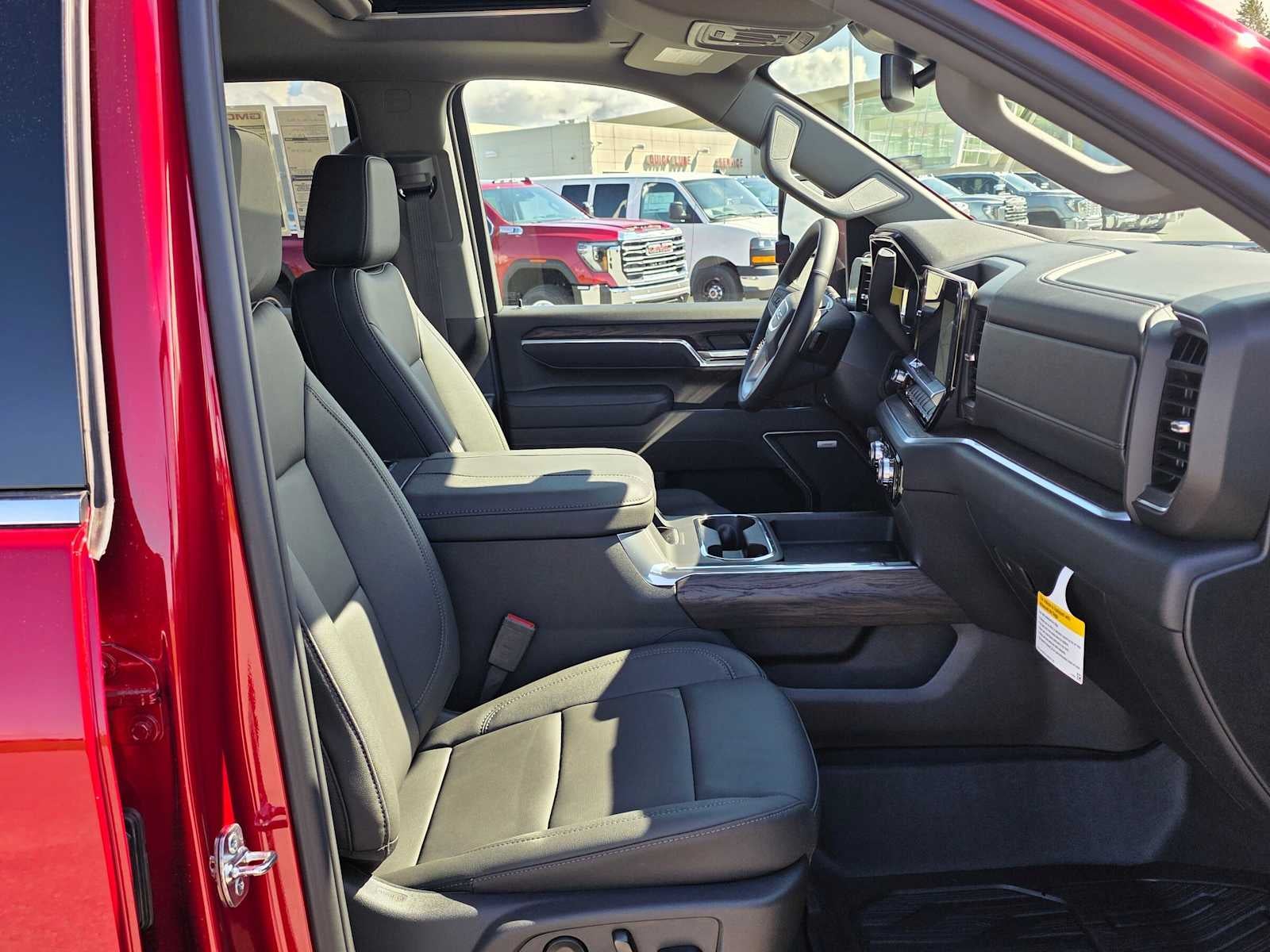 2026 GMC Sierra 2500HD SLT