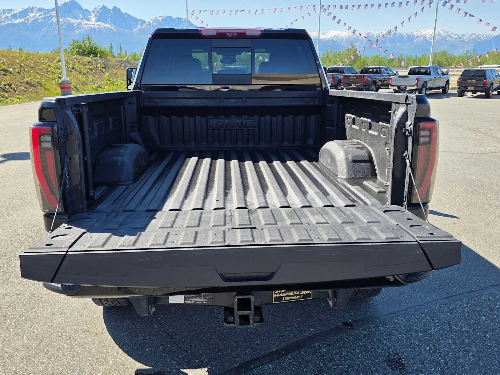 2025 GMC Sierra 2500HD AT4