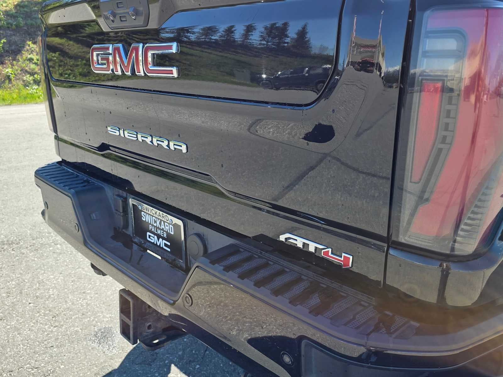2025 GMC Sierra 2500HD AT4