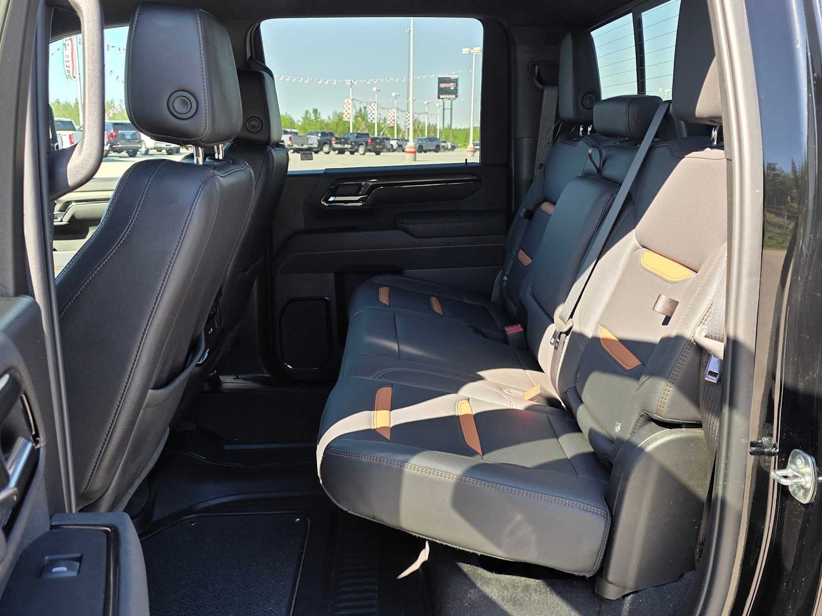 2025 GMC Sierra 2500HD AT4