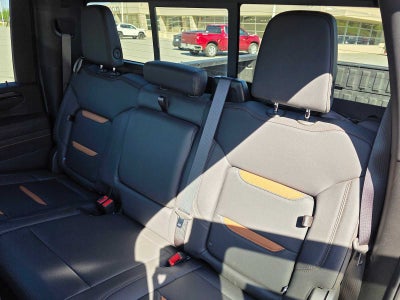 2025 GMC Sierra 2500HD AT4