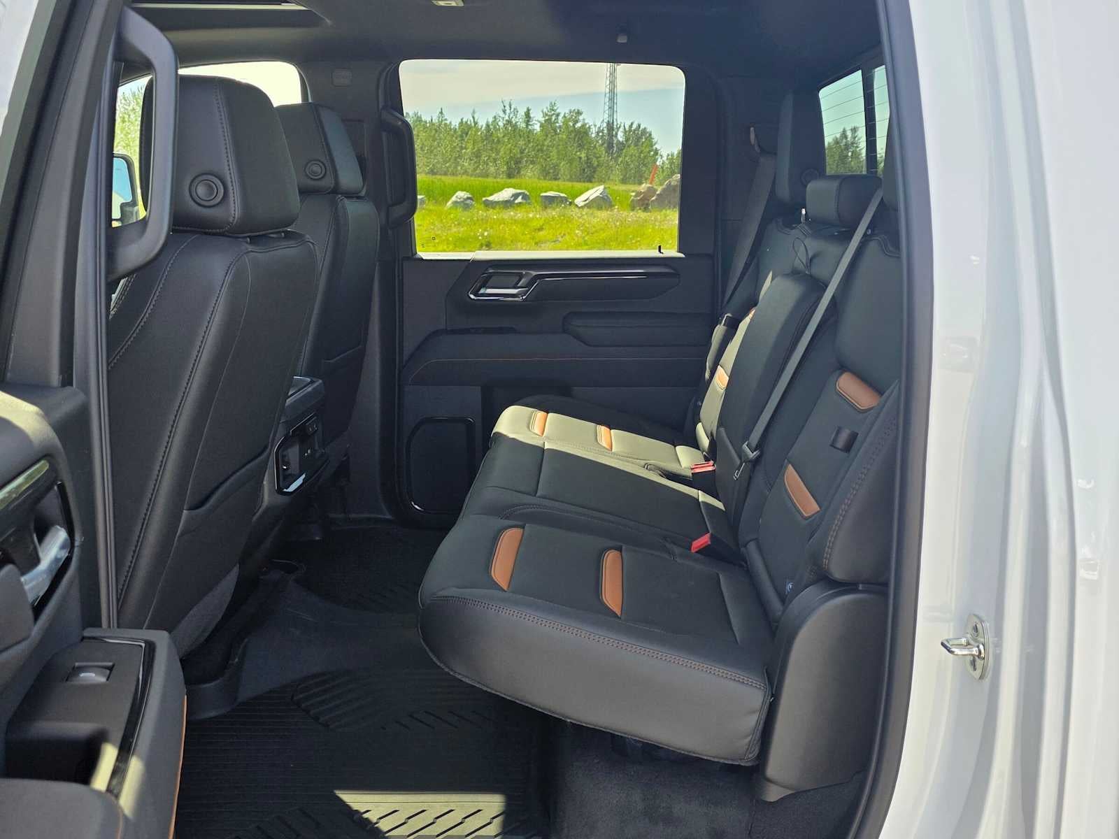 2026 GMC Sierra 2500HD AT4