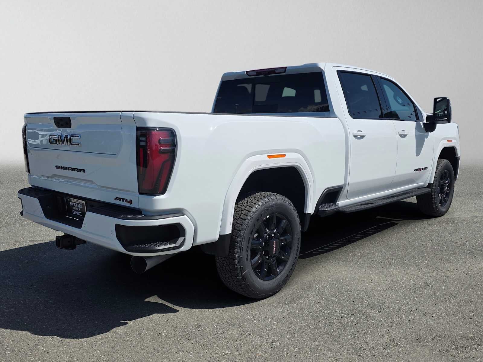 2026 GMC Sierra 2500HD AT4