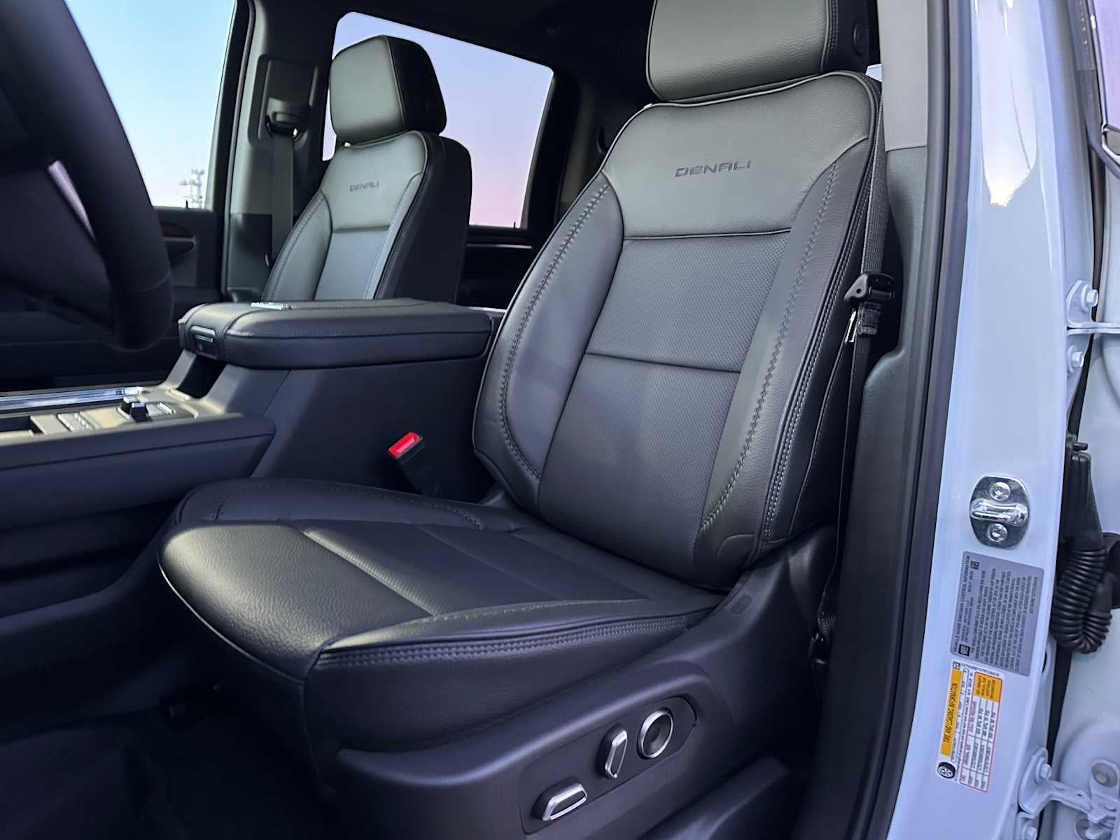 2026 GMC Sierra 2500HD Denali