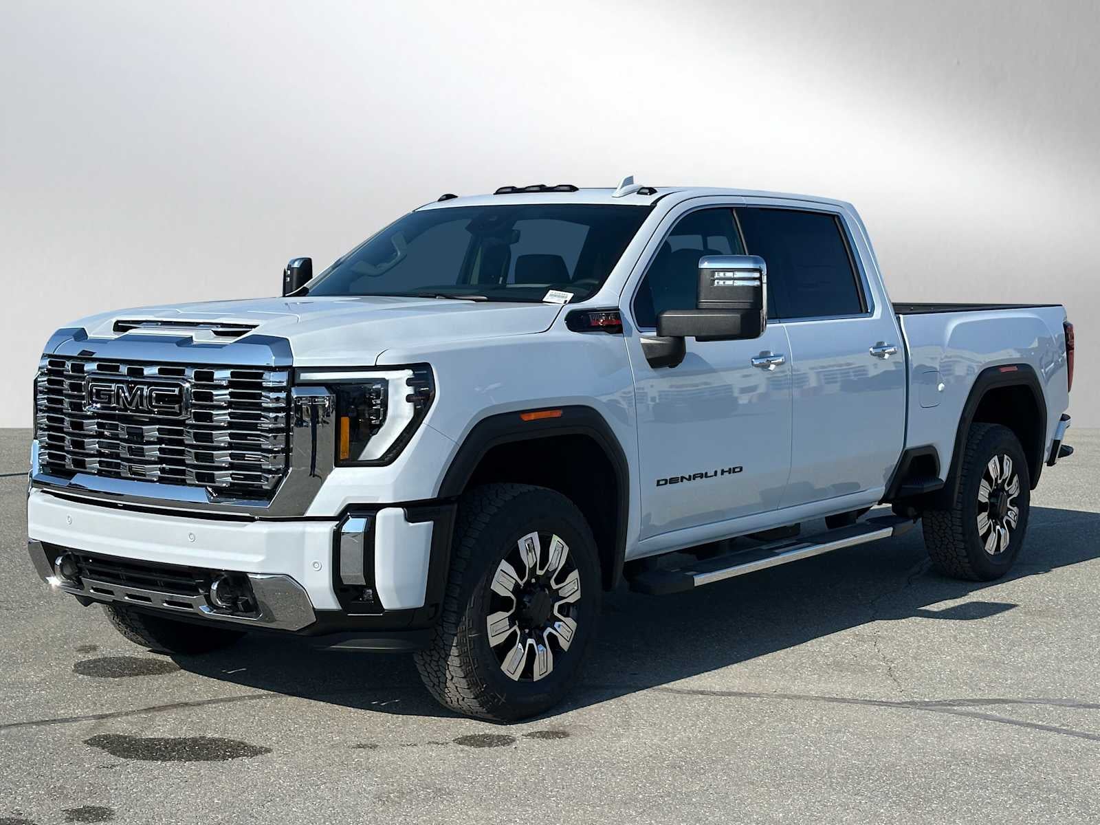 2026 GMC Sierra 2500HD Denali