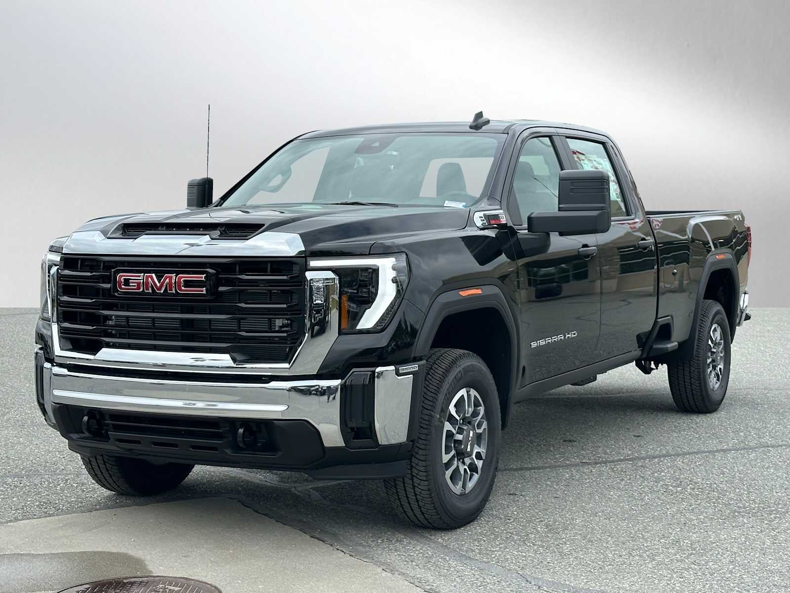 2025 GMC Sierra 3500HD Pro