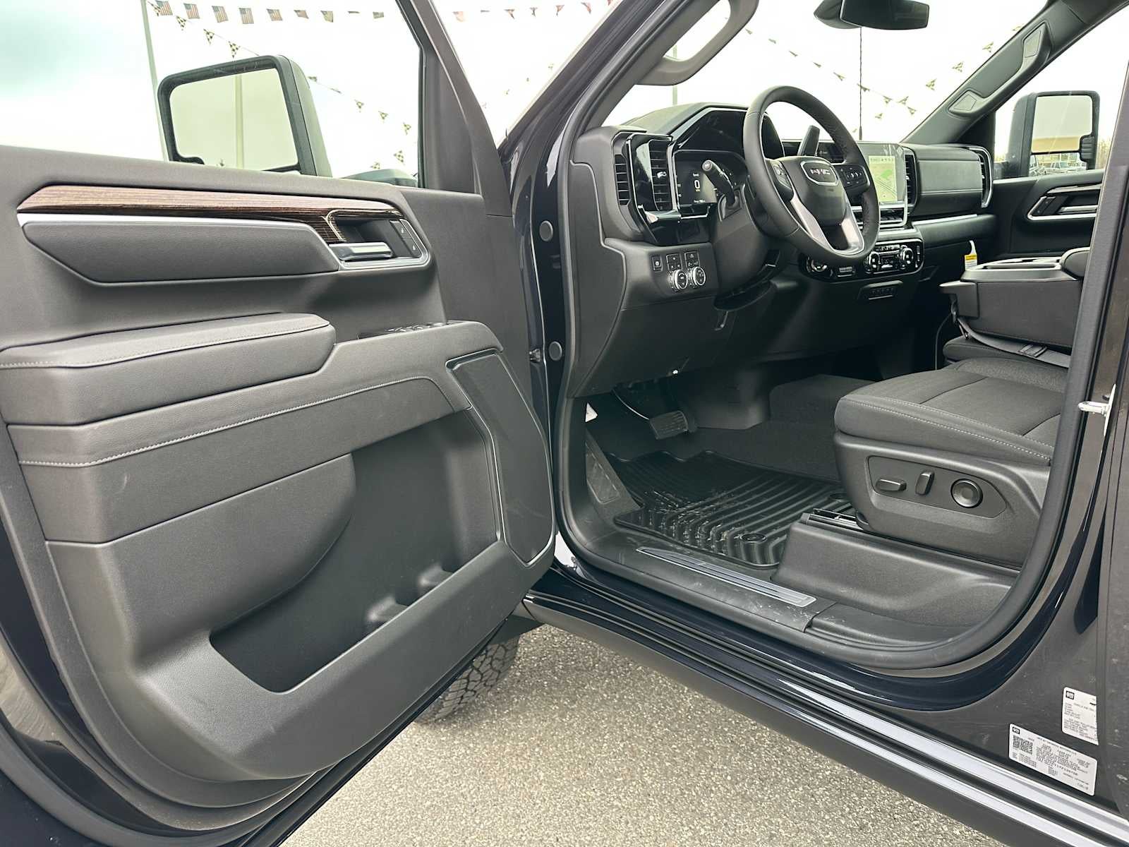 2026 GMC Sierra 3500HD SLE