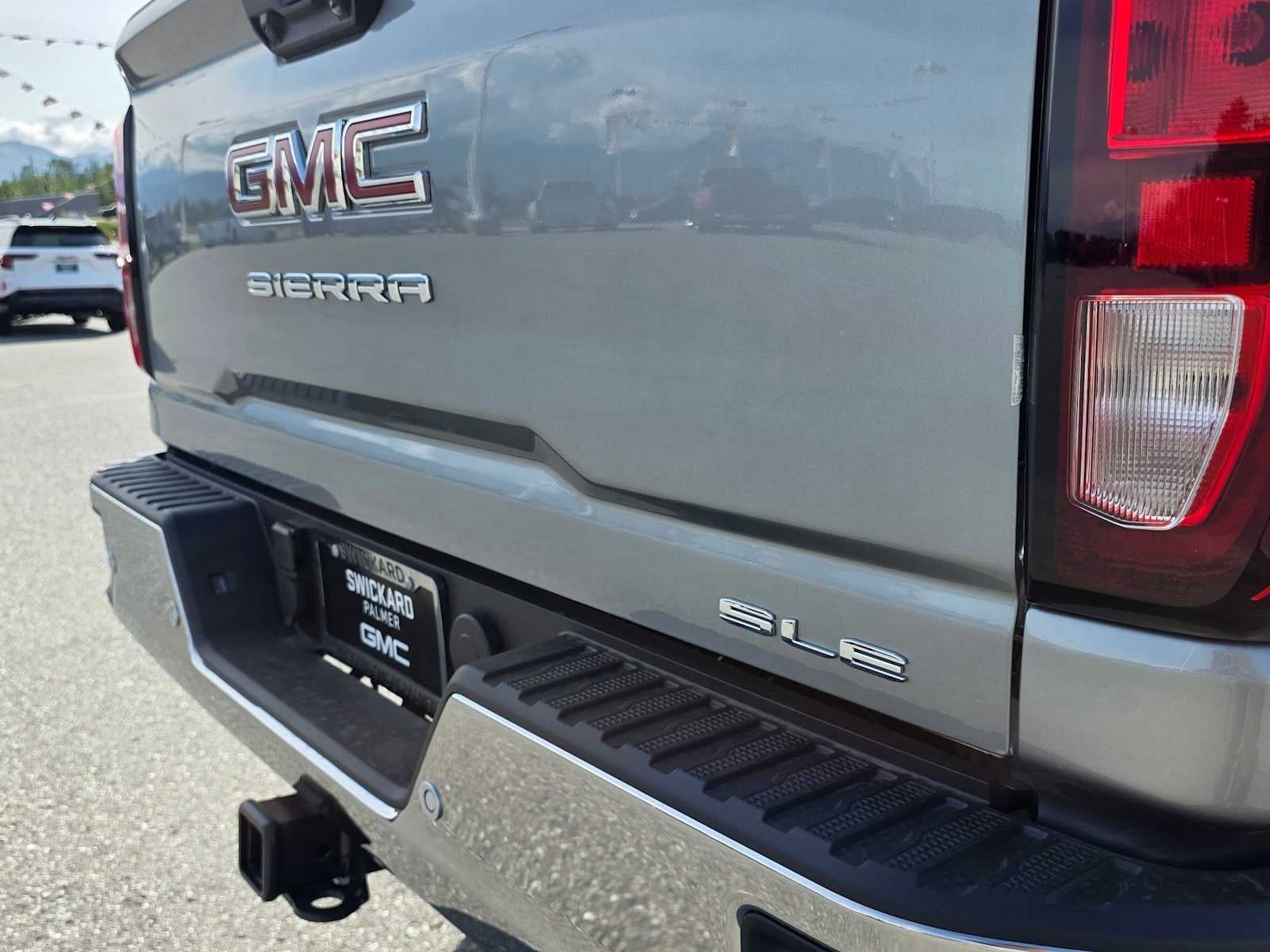 2026 GMC Sierra 3500HD SLE