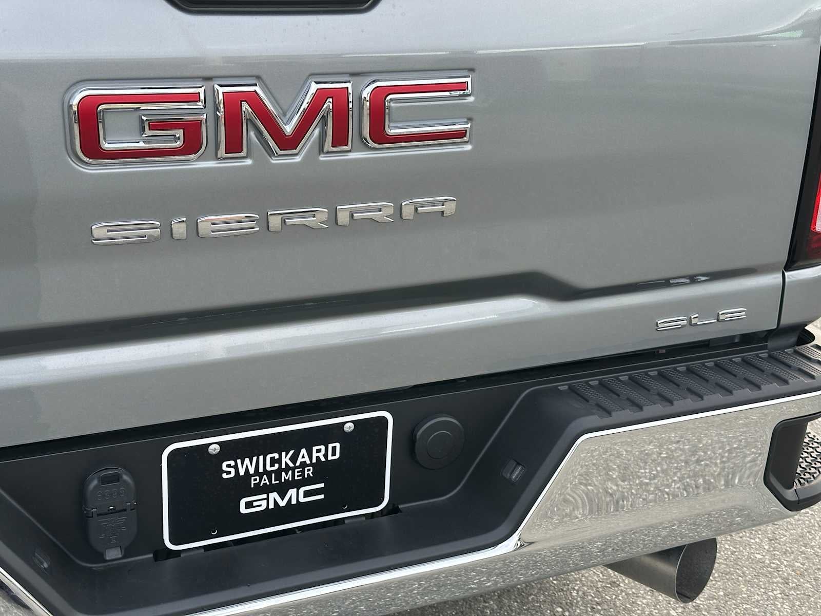 2026 GMC Sierra 3500HD SLE
