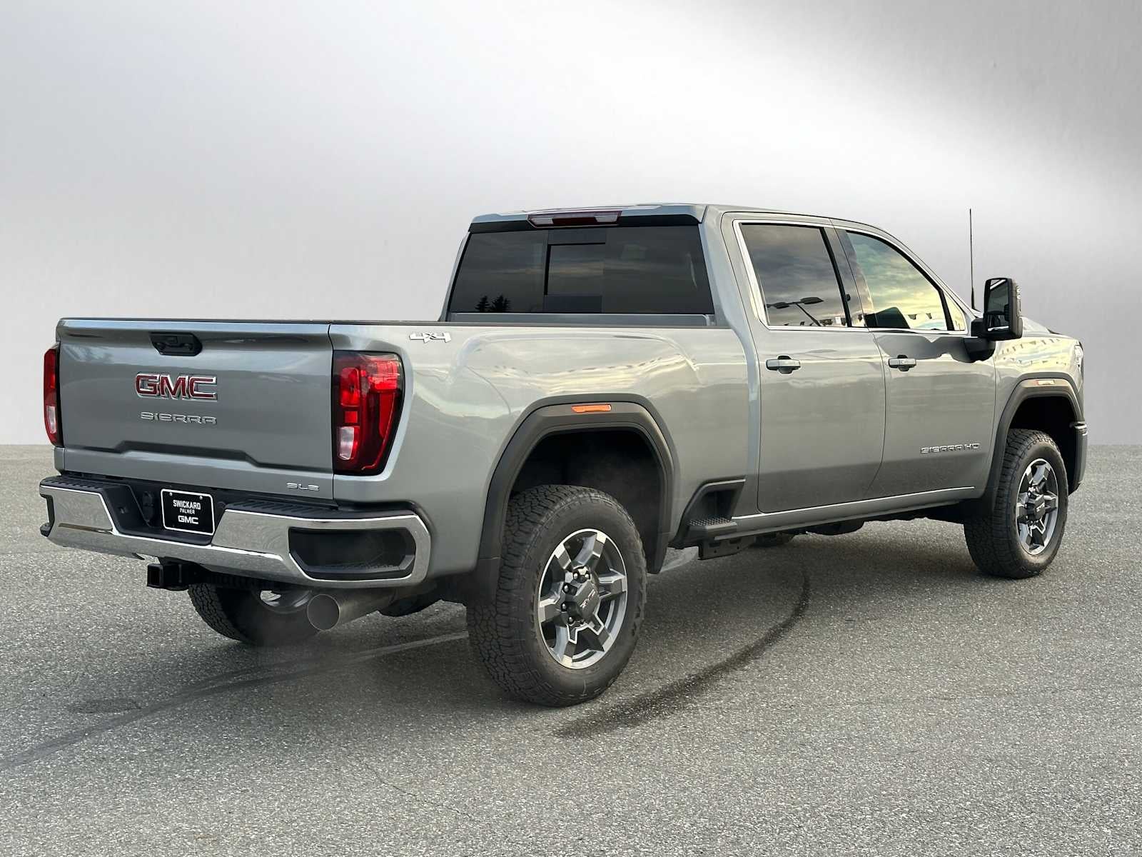 2026 GMC Sierra 3500HD SLE