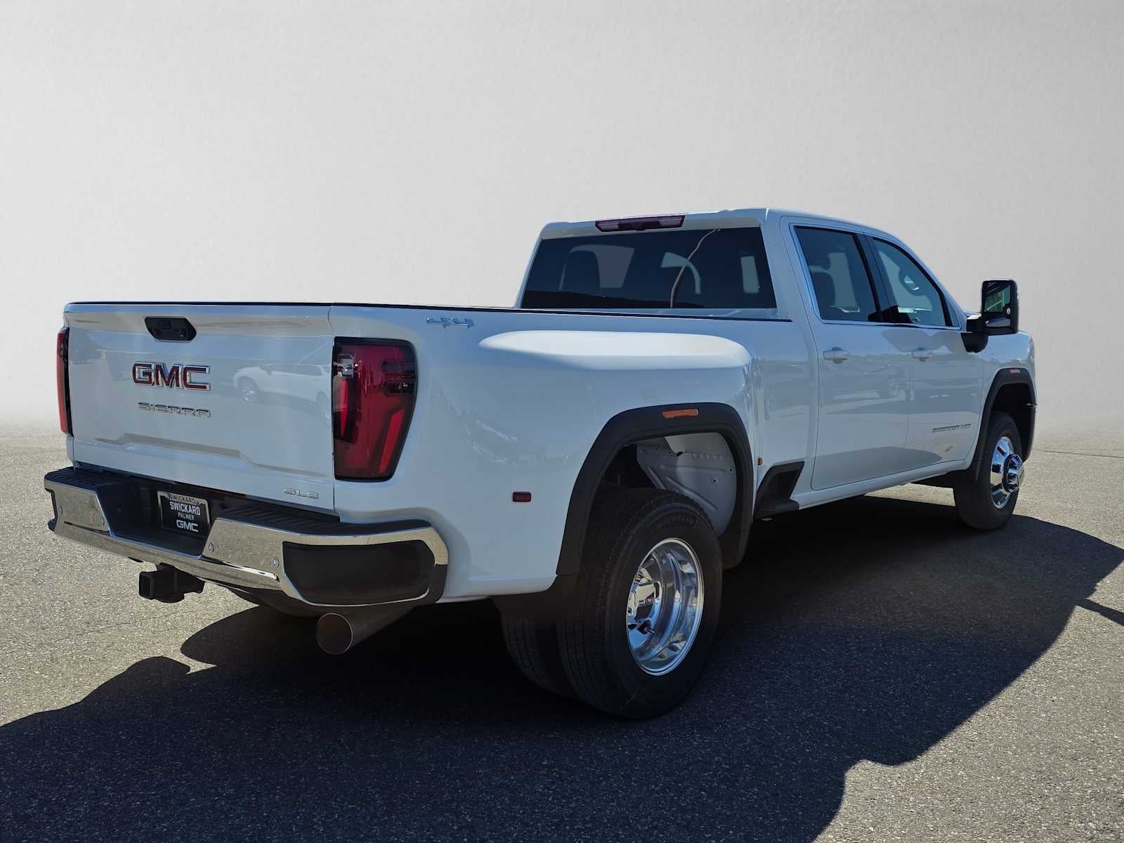 2026 GMC Sierra 3500HD SLE