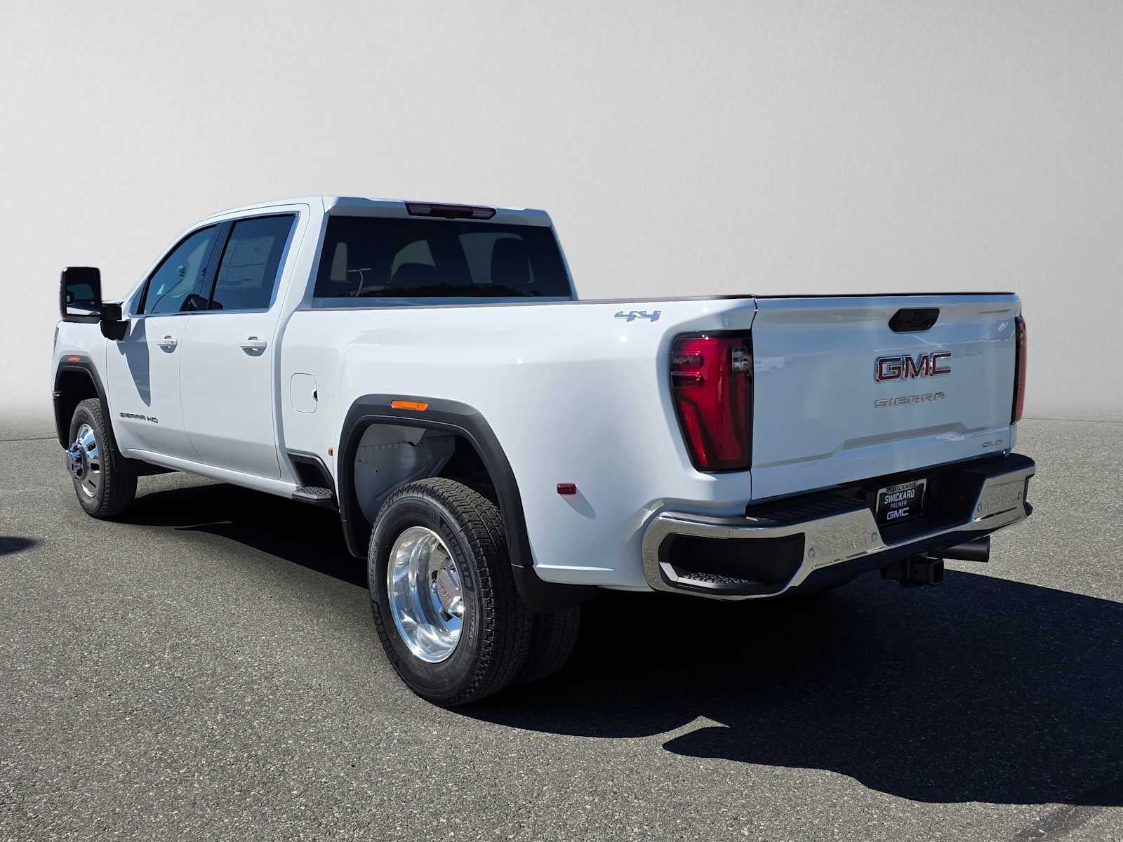 2026 GMC Sierra 3500HD SLE