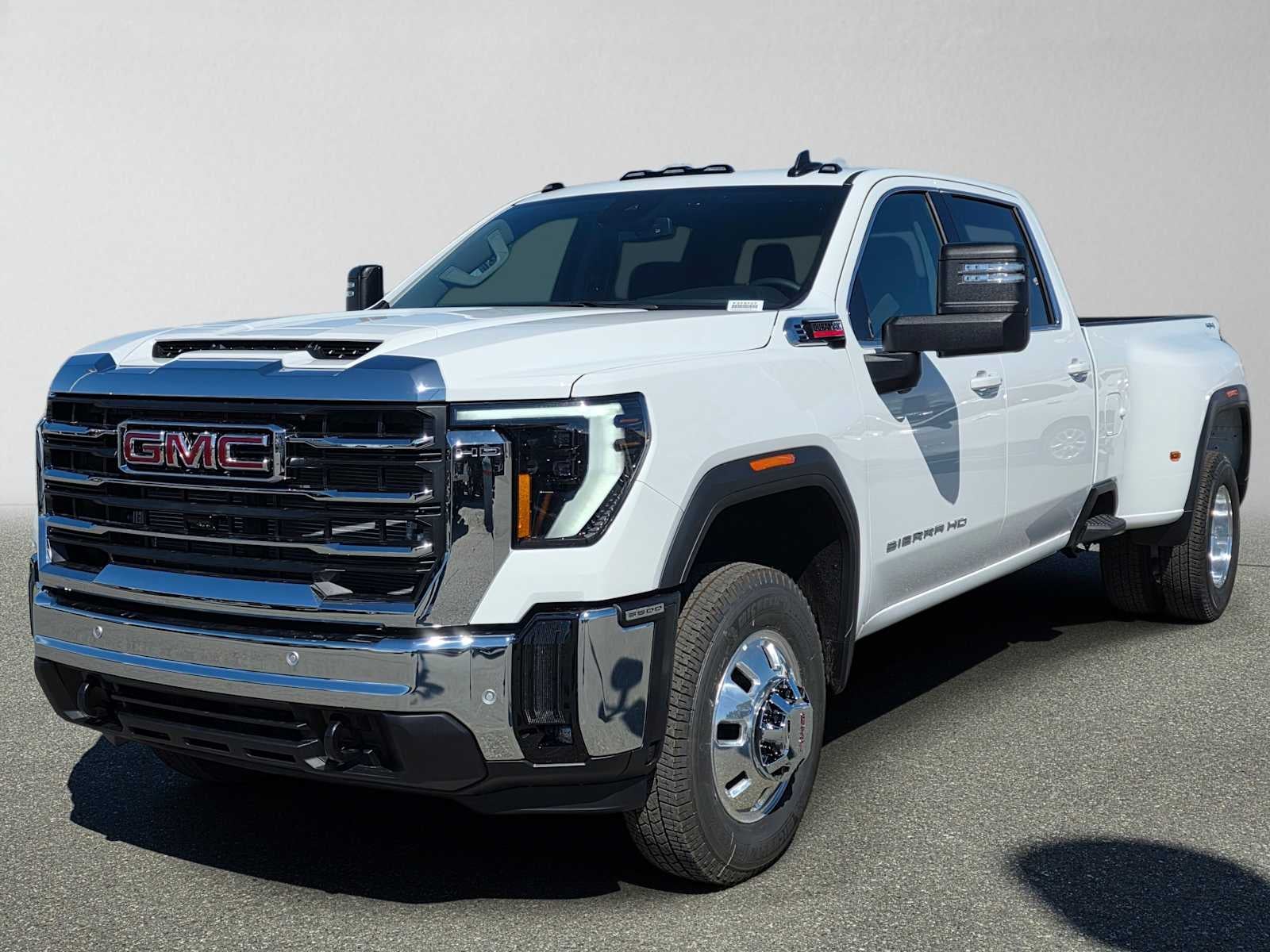 2026 GMC Sierra 3500HD SLE