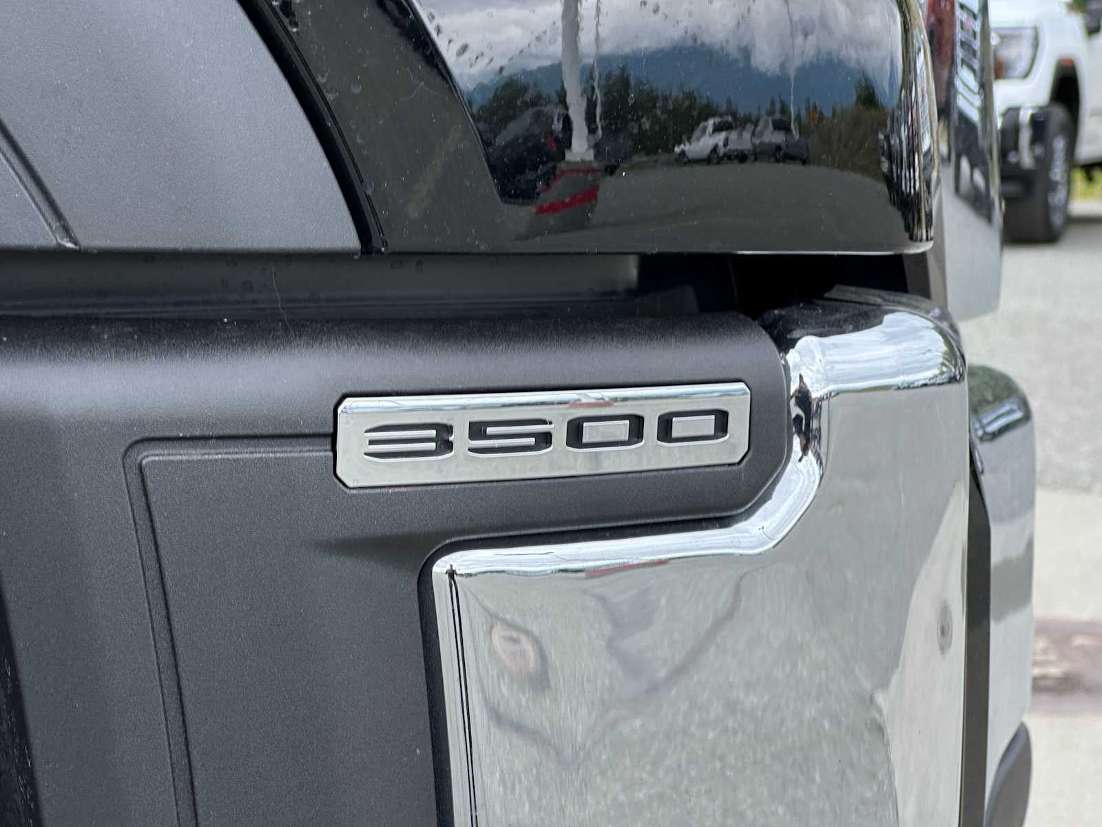 2025 GMC Sierra 3500HD SLE