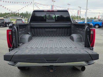 2025 GMC Sierra 3500HD SLT