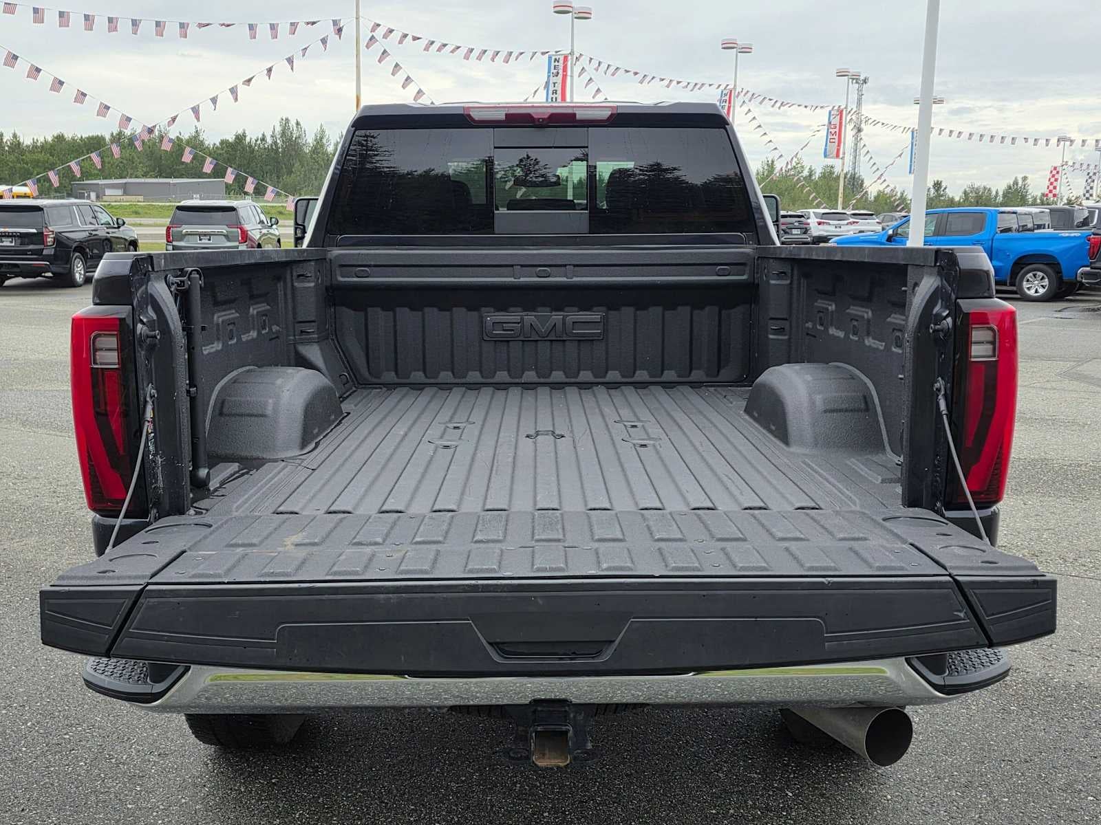 2025 GMC Sierra 3500HD SLT