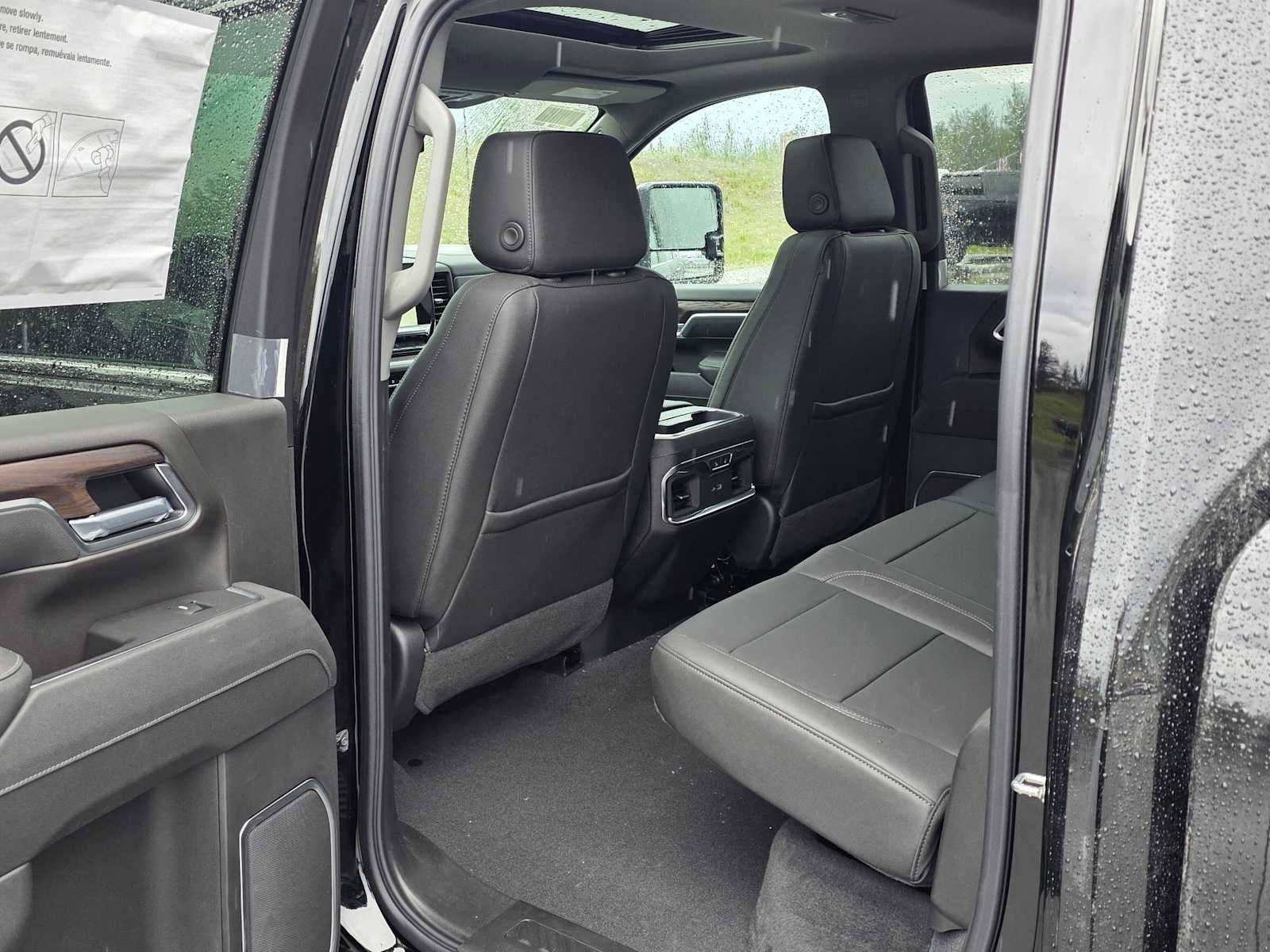 2026 GMC Sierra 3500HD SLT